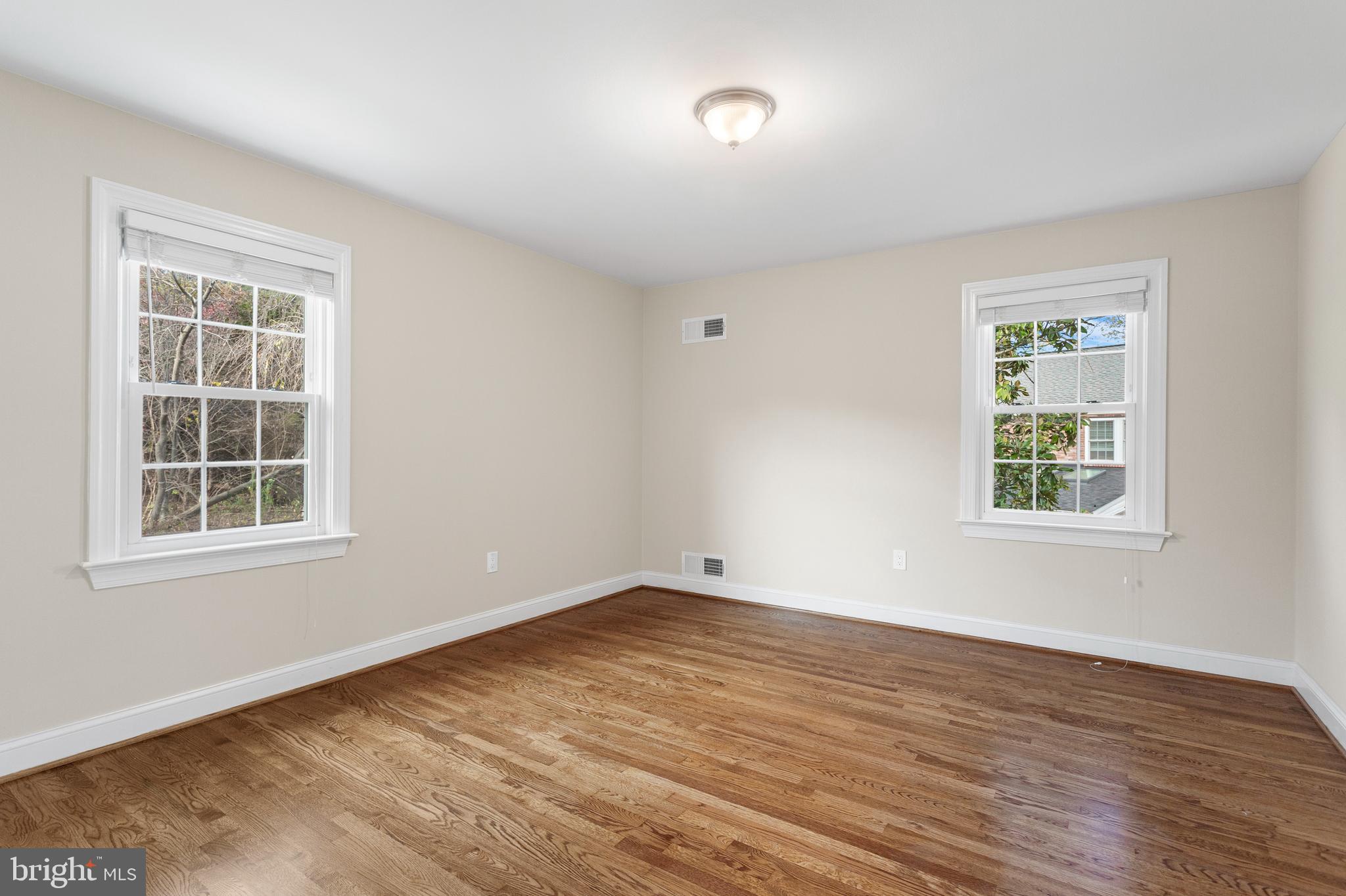 HIGHLAND STONE - Residential Lease
