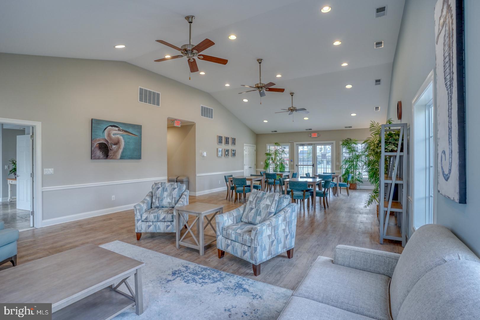 HEARTHSTONE MANOR - Residential