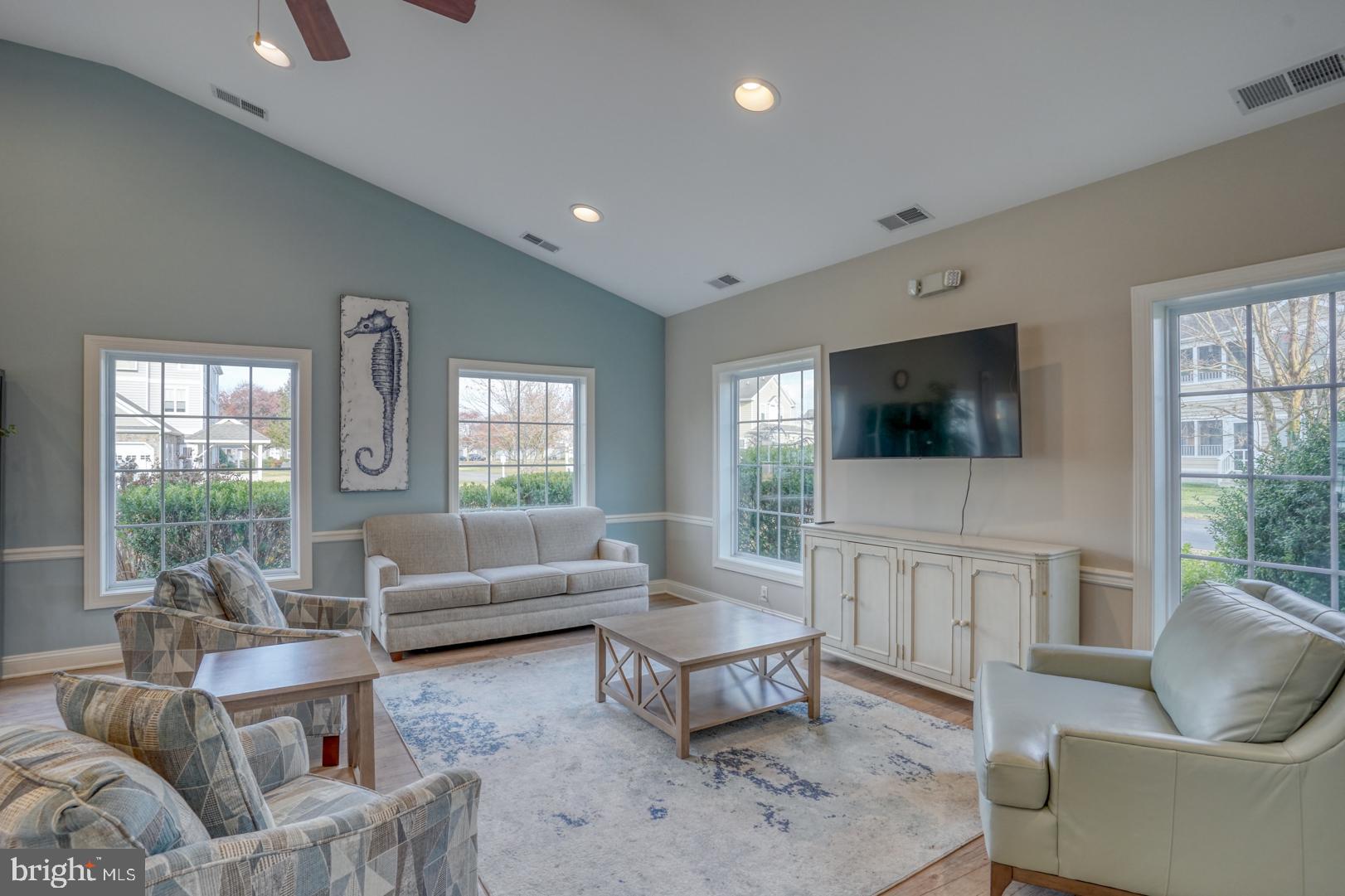 HEARTHSTONE MANOR - Residential