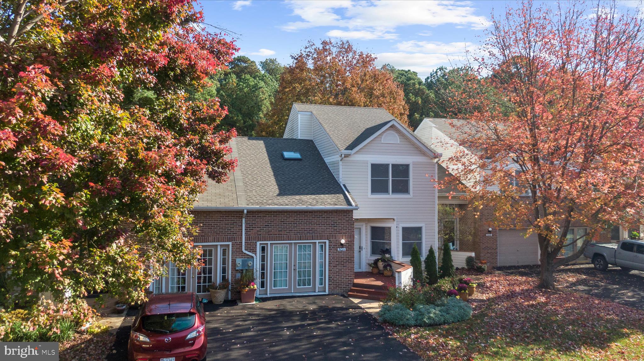BRIDGE POINTE - Residential