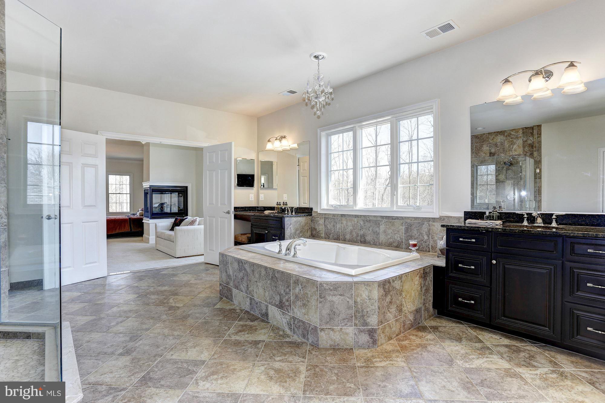 HOMEWOOD FARM - Residential