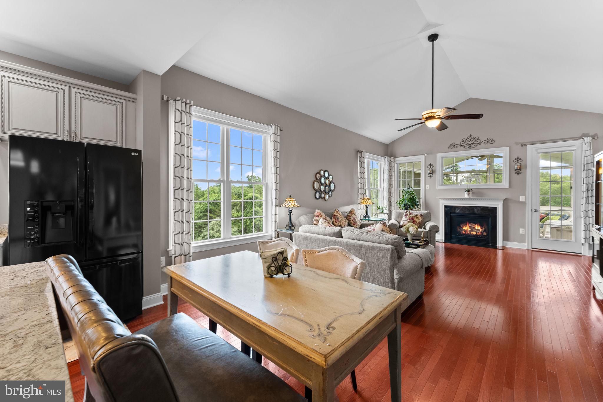 LOUDOUN VALLEY CARRIAGES - Residential