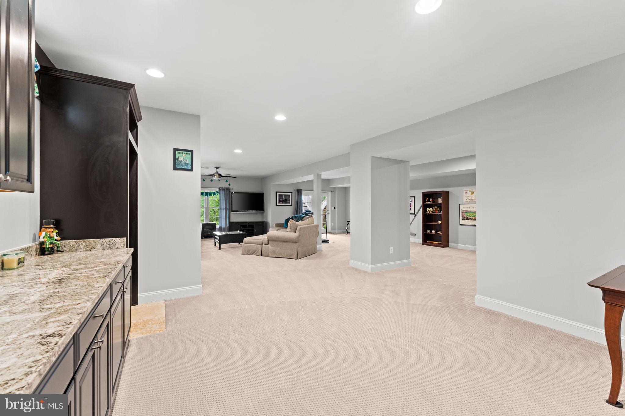 LOUDOUN VALLEY CARRIAGES - Residential