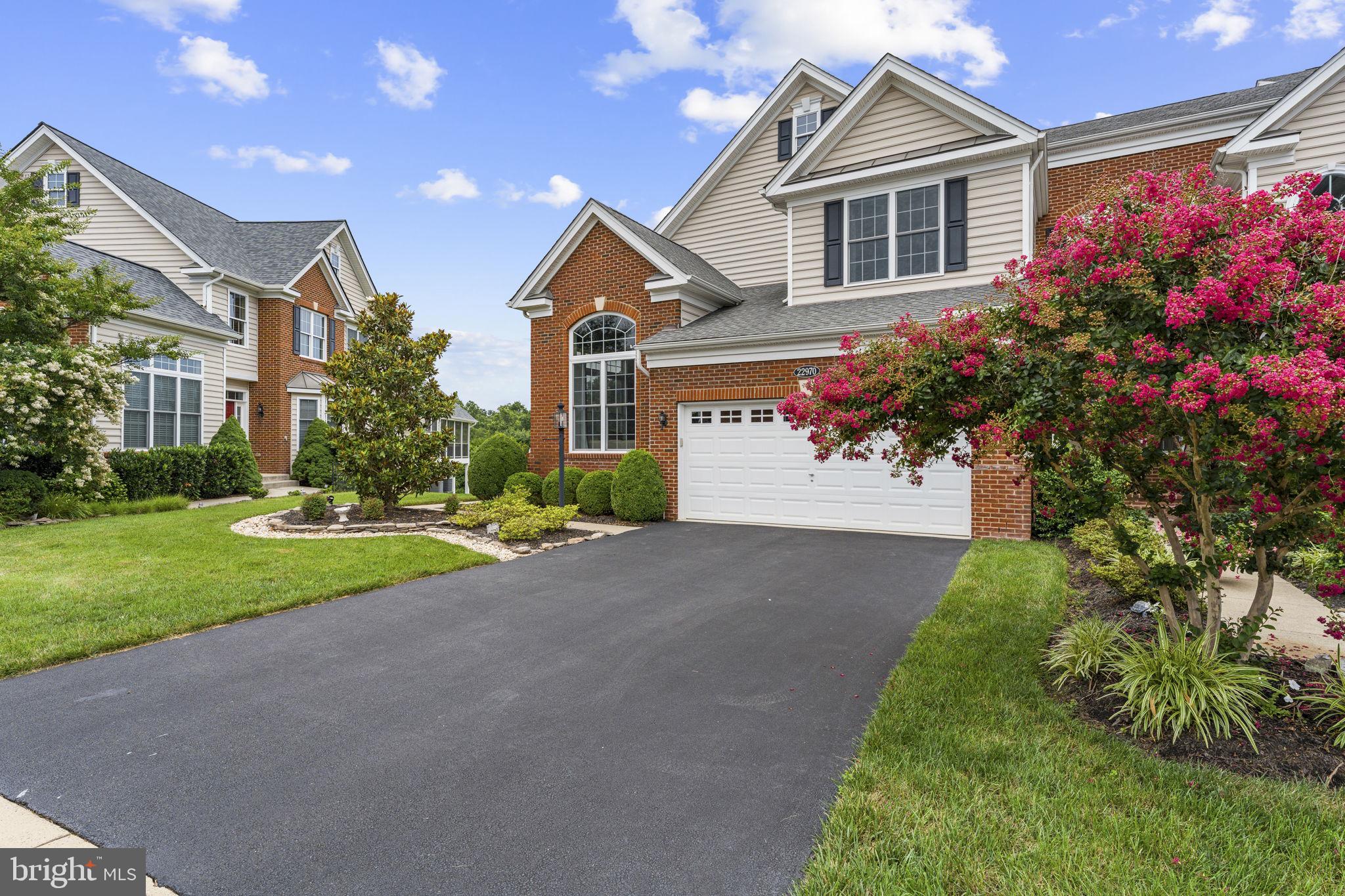 LOUDOUN VALLEY CARRIAGES - Residential