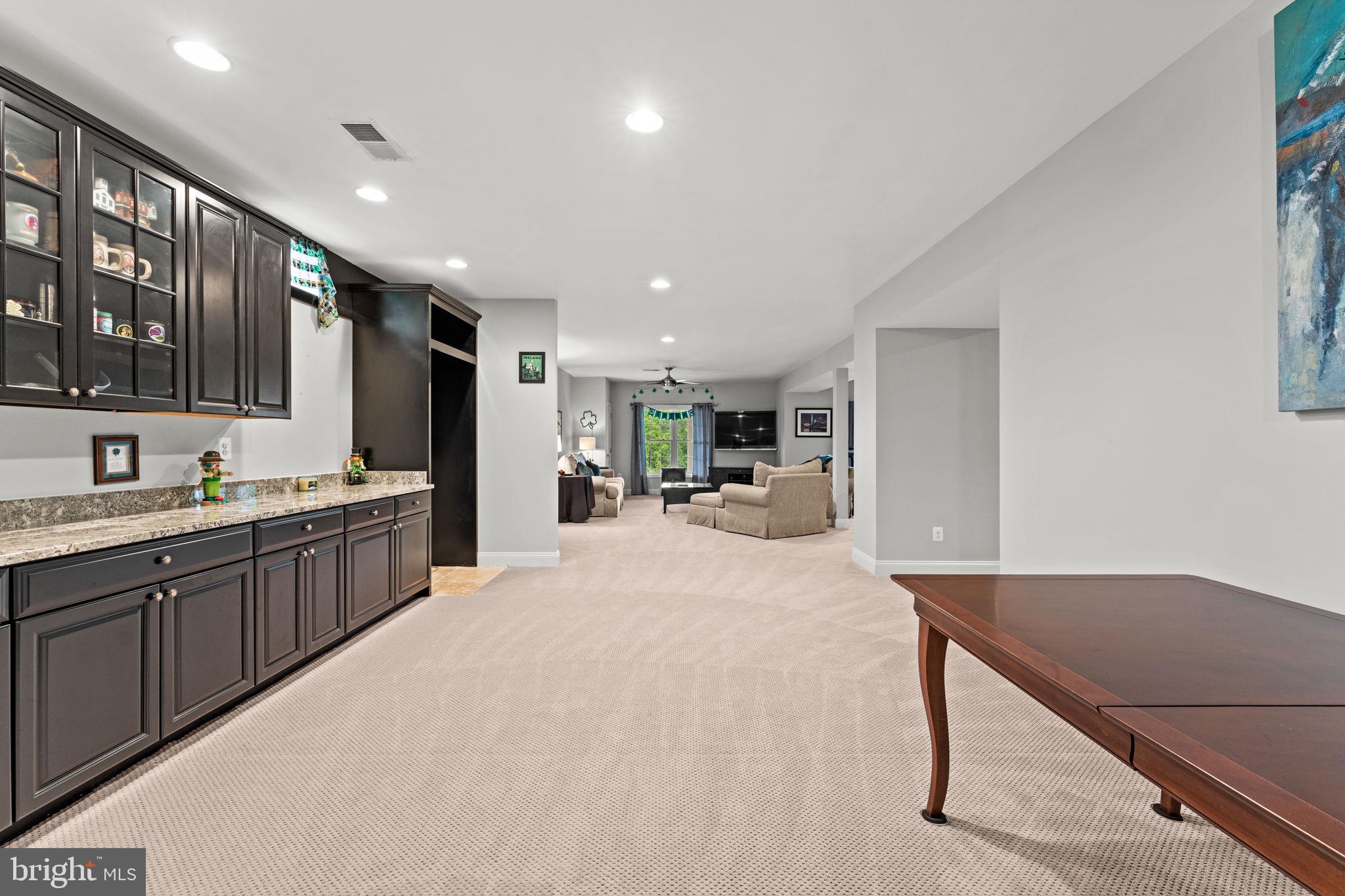 LOUDOUN VALLEY CARRIAGES - Residential