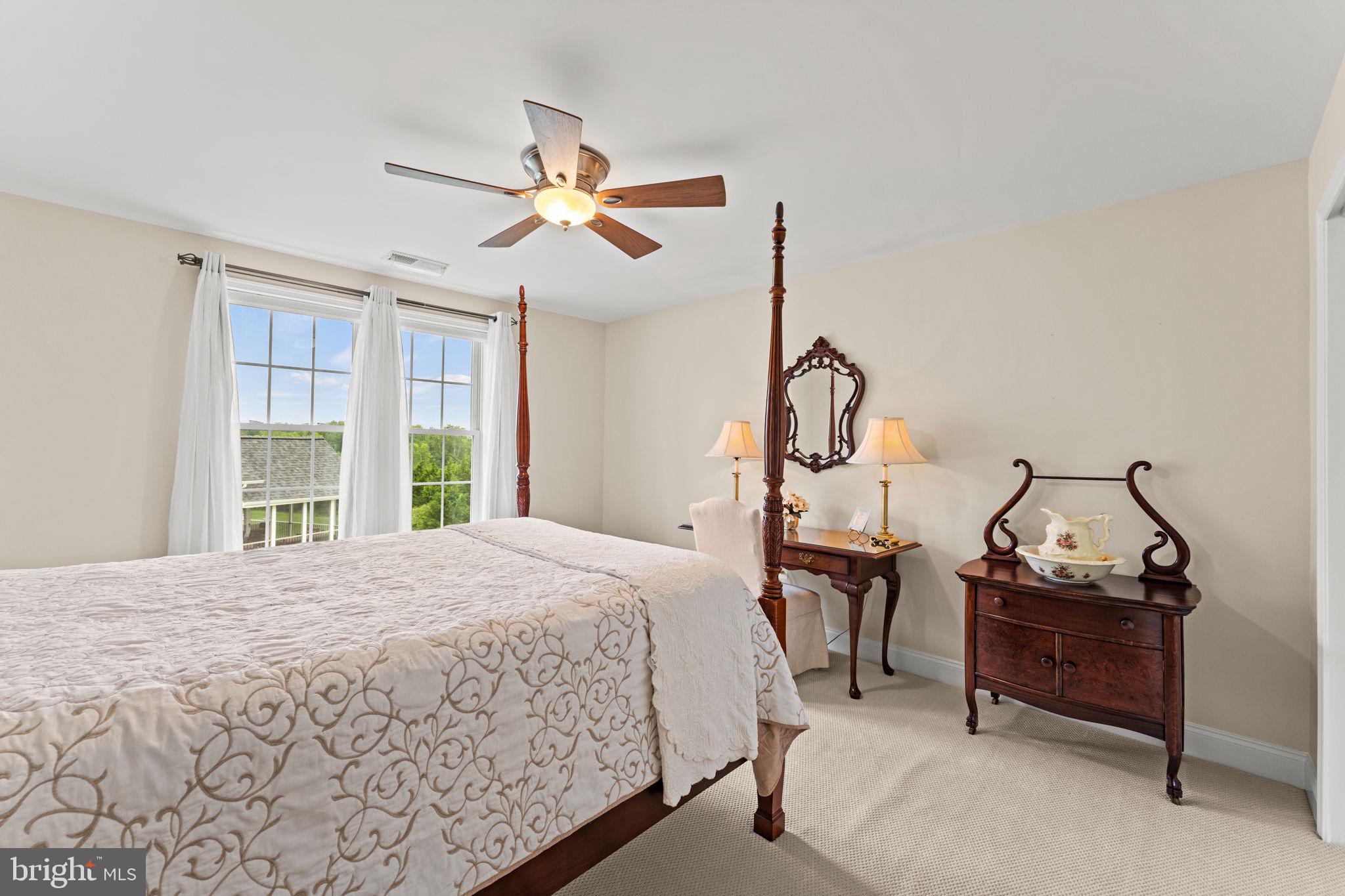 LOUDOUN VALLEY CARRIAGES - Residential