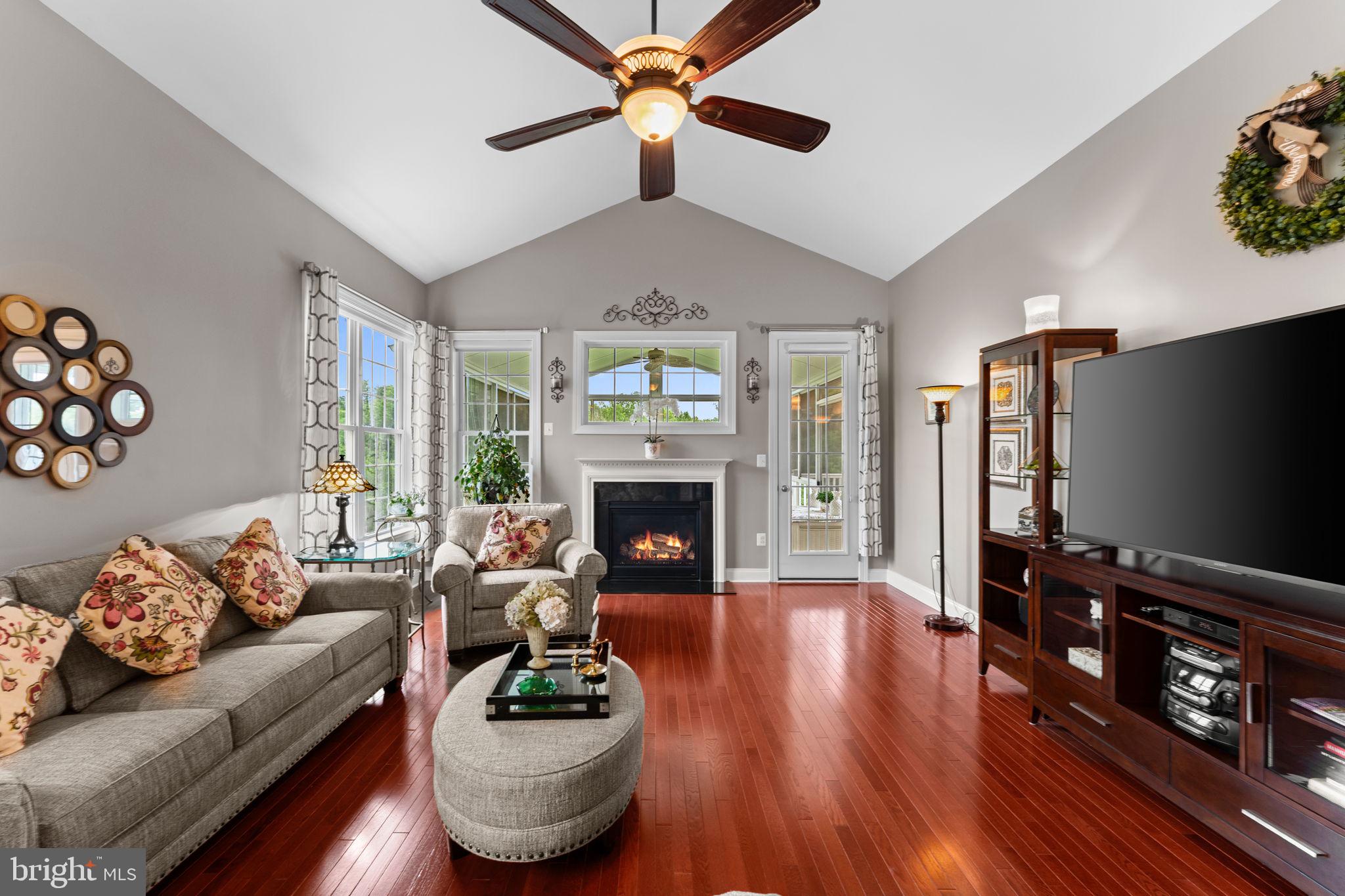 LOUDOUN VALLEY CARRIAGES - Residential