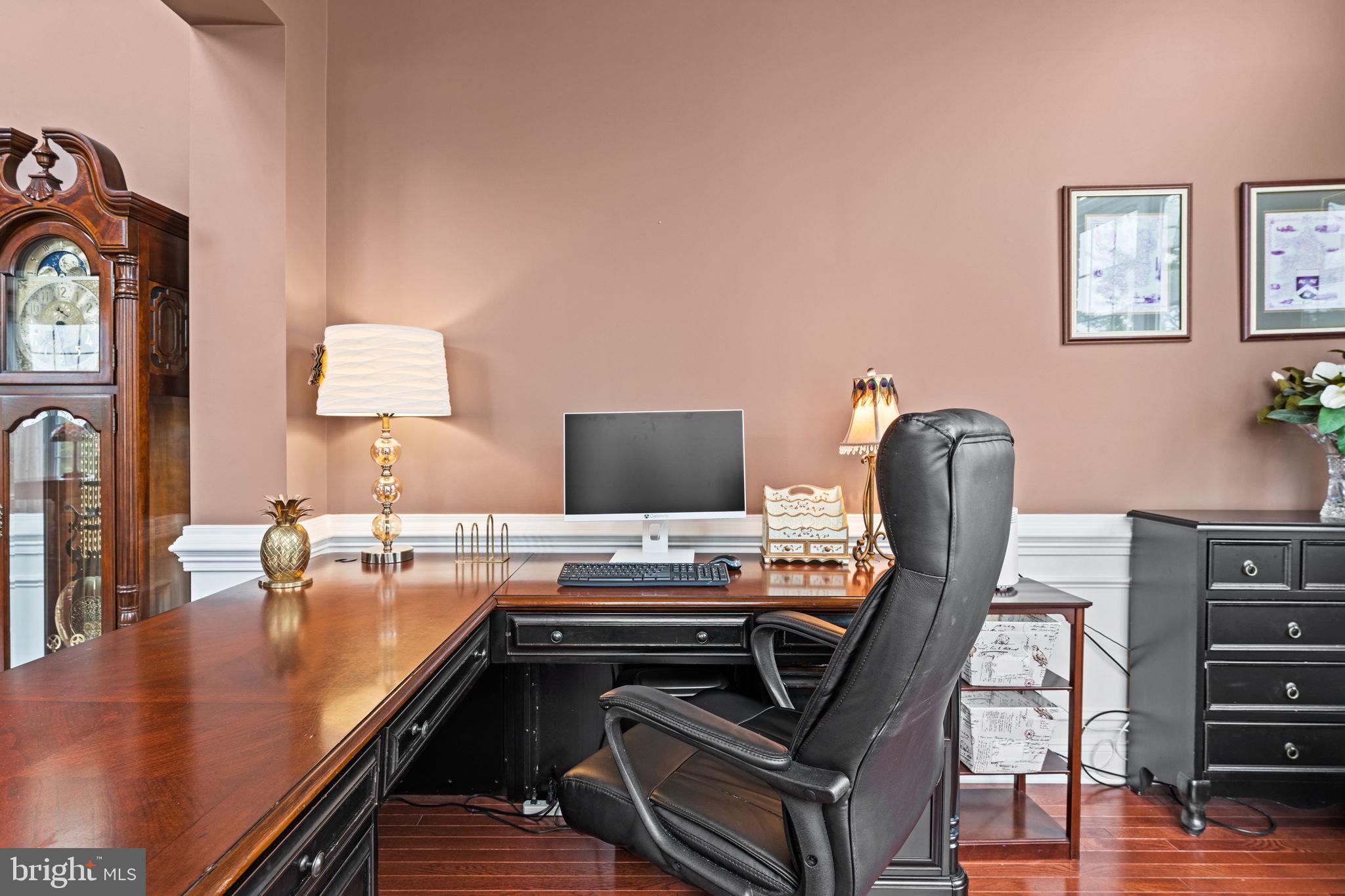 LOUDOUN VALLEY CARRIAGES - Residential