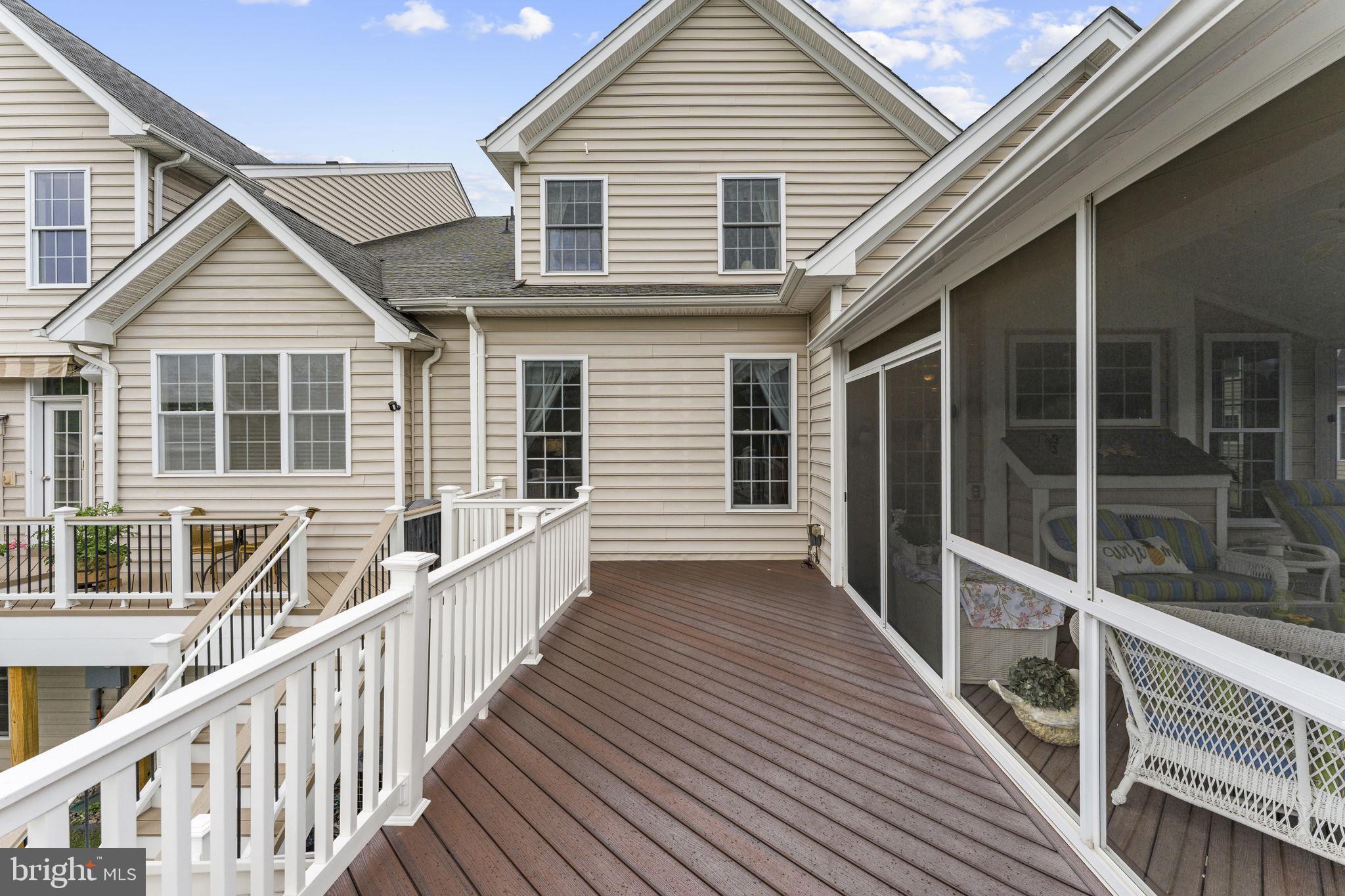 LOUDOUN VALLEY CARRIAGES - Residential