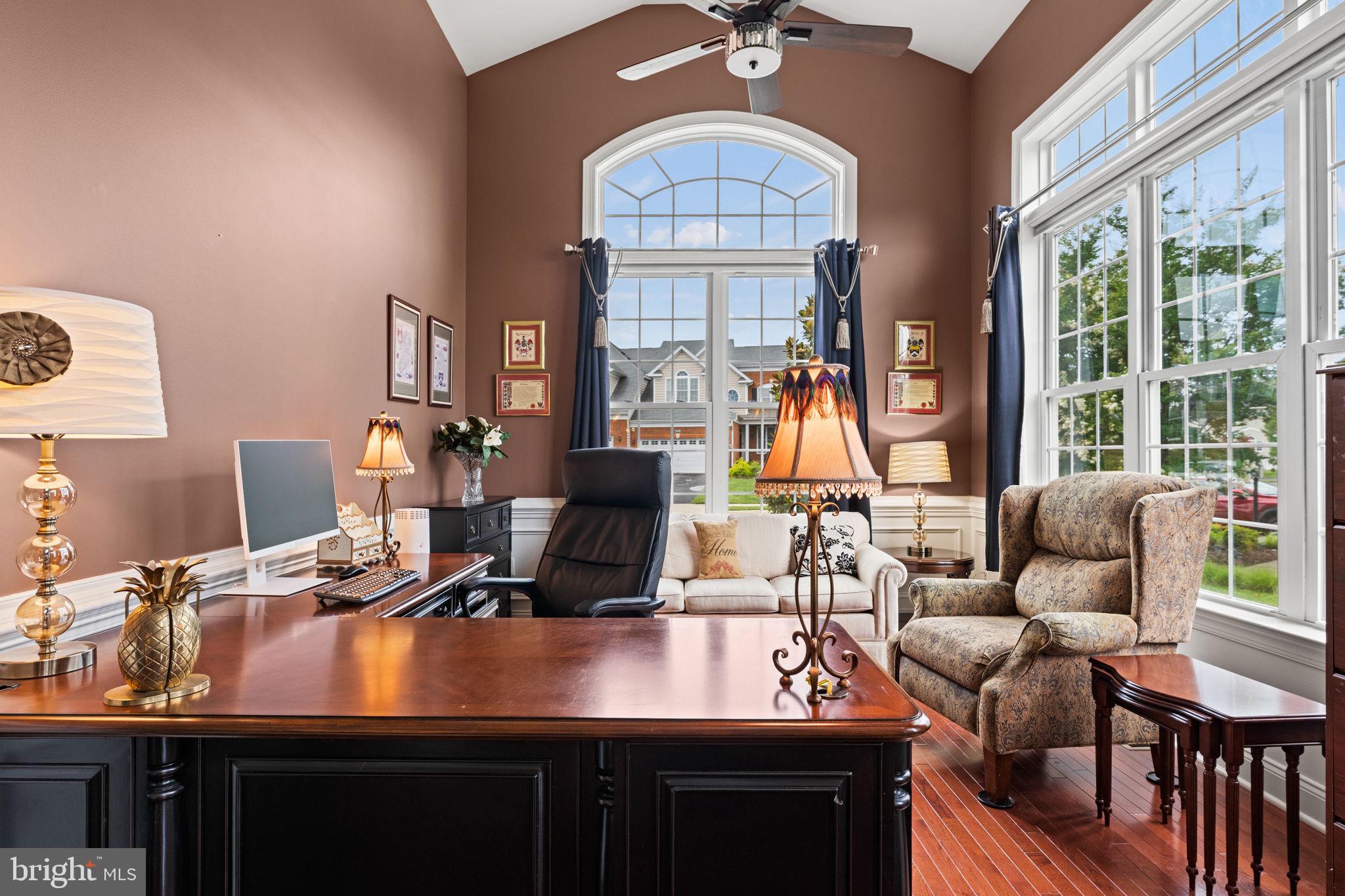 LOUDOUN VALLEY CARRIAGES - Residential