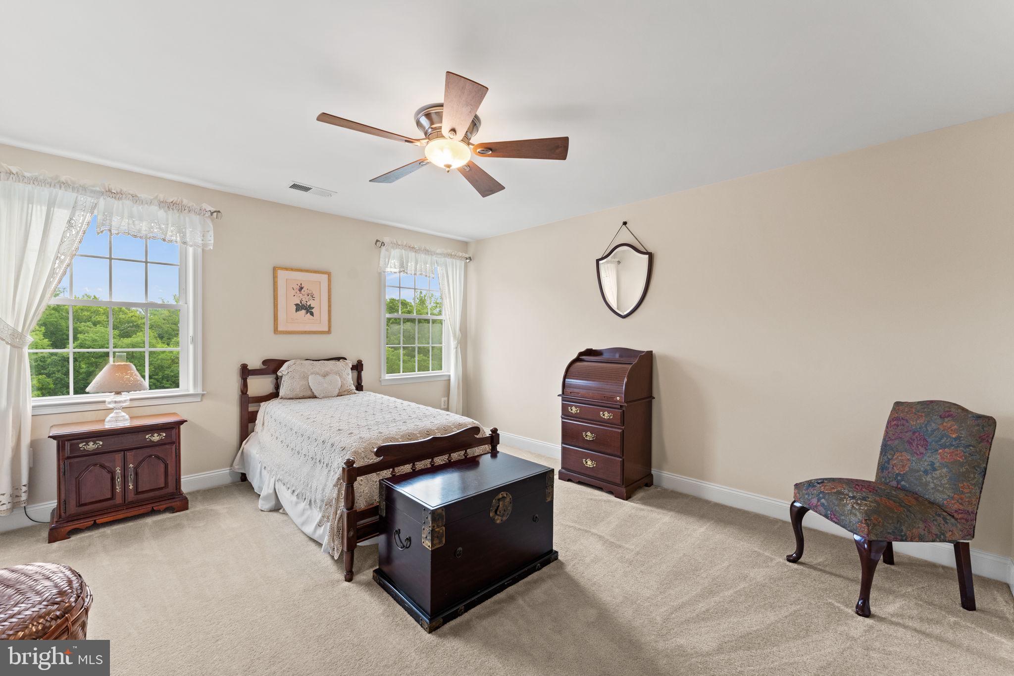LOUDOUN VALLEY CARRIAGES - Residential