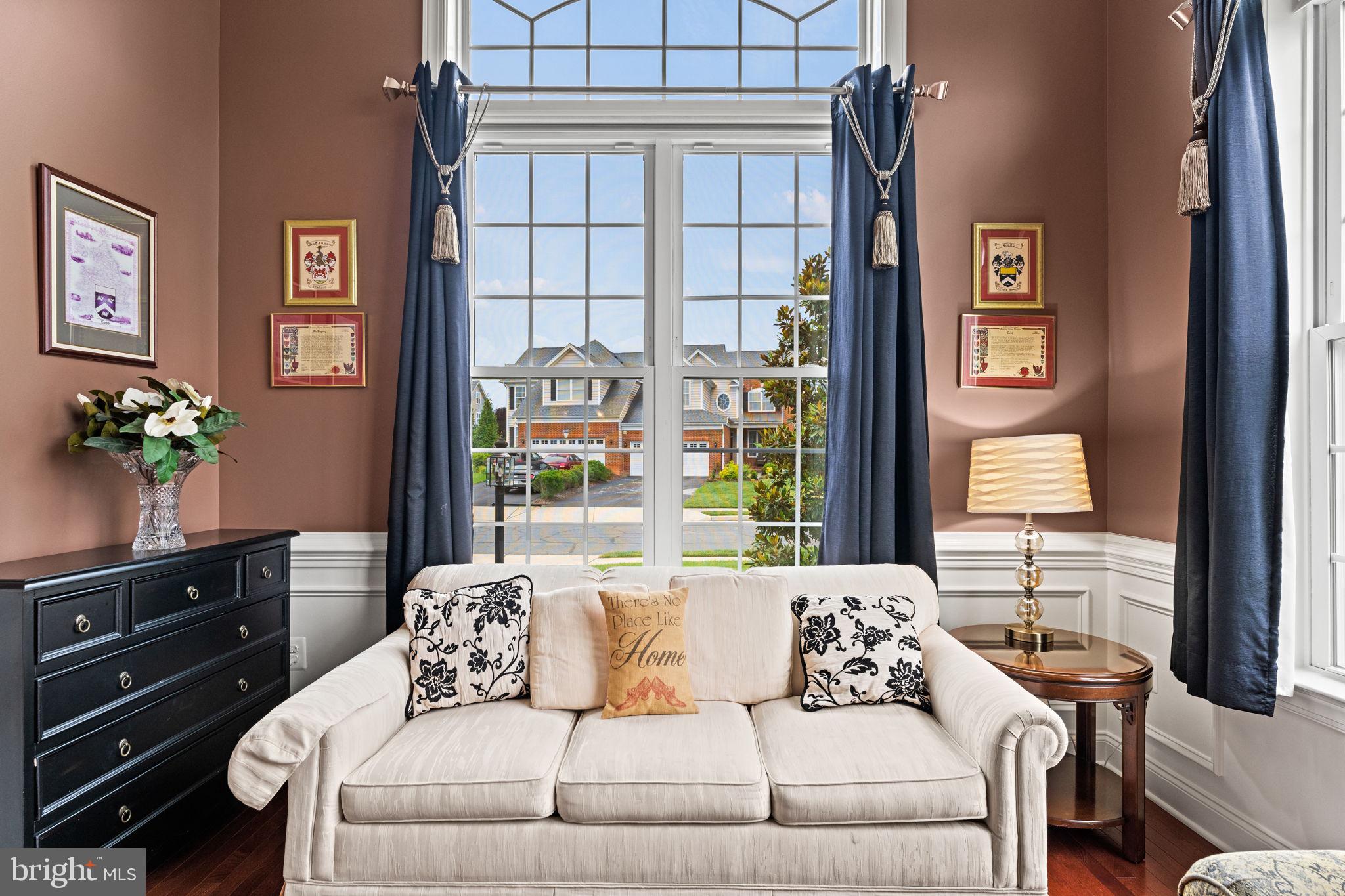 LOUDOUN VALLEY CARRIAGES - Residential