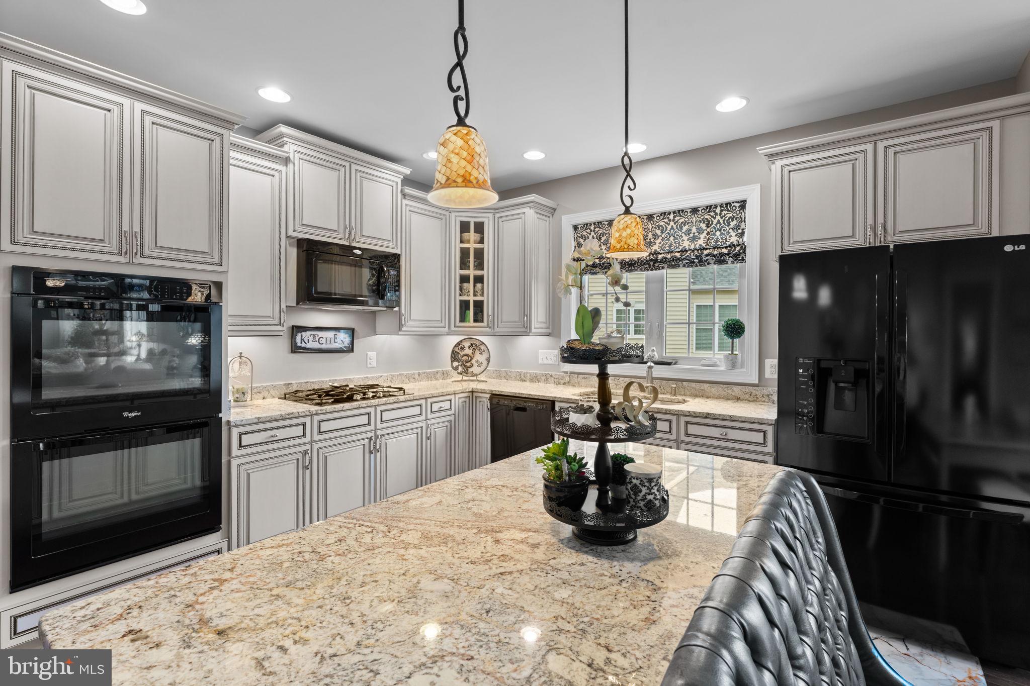LOUDOUN VALLEY CARRIAGES - Residential