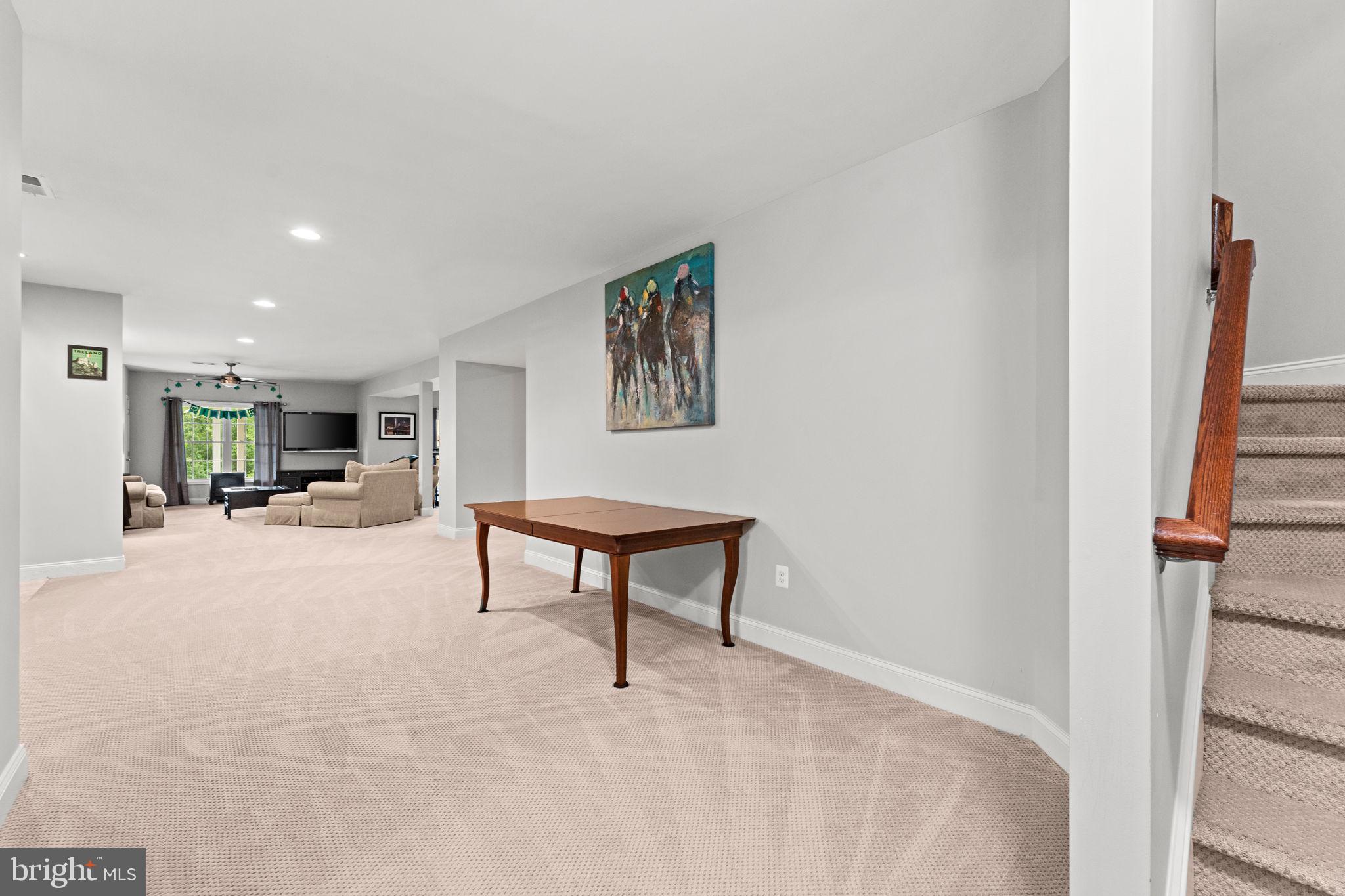 LOUDOUN VALLEY CARRIAGES - Residential