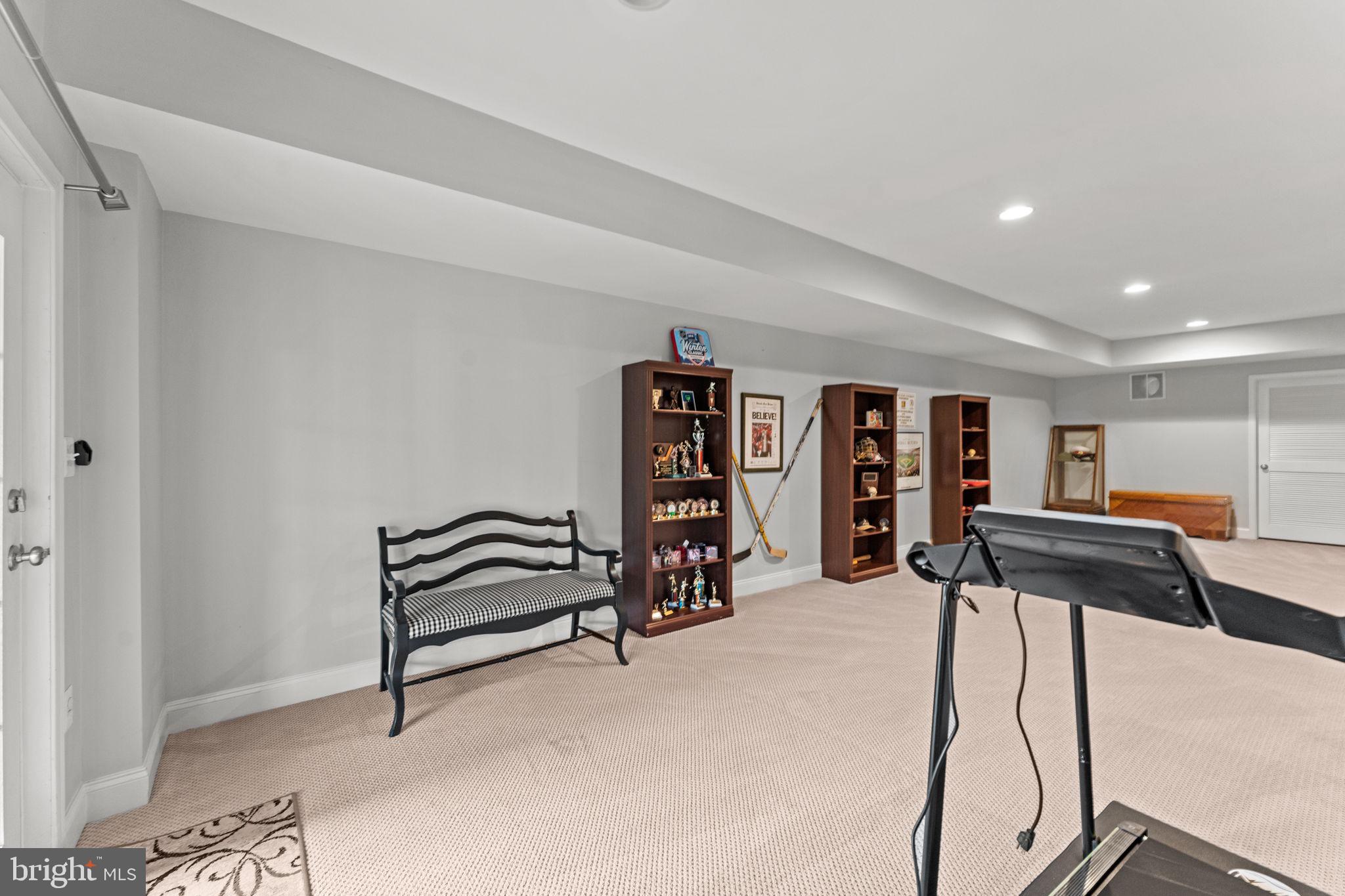LOUDOUN VALLEY CARRIAGES - Residential