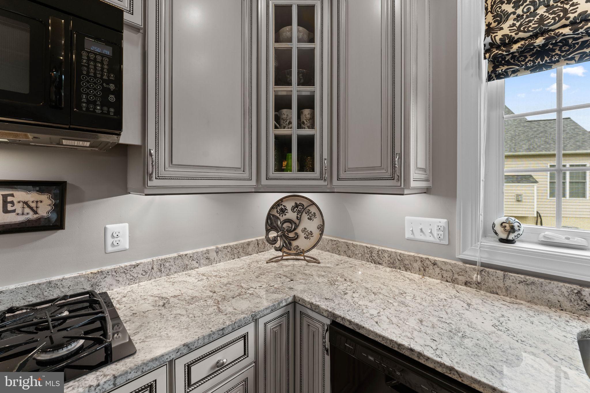 LOUDOUN VALLEY CARRIAGES - Residential