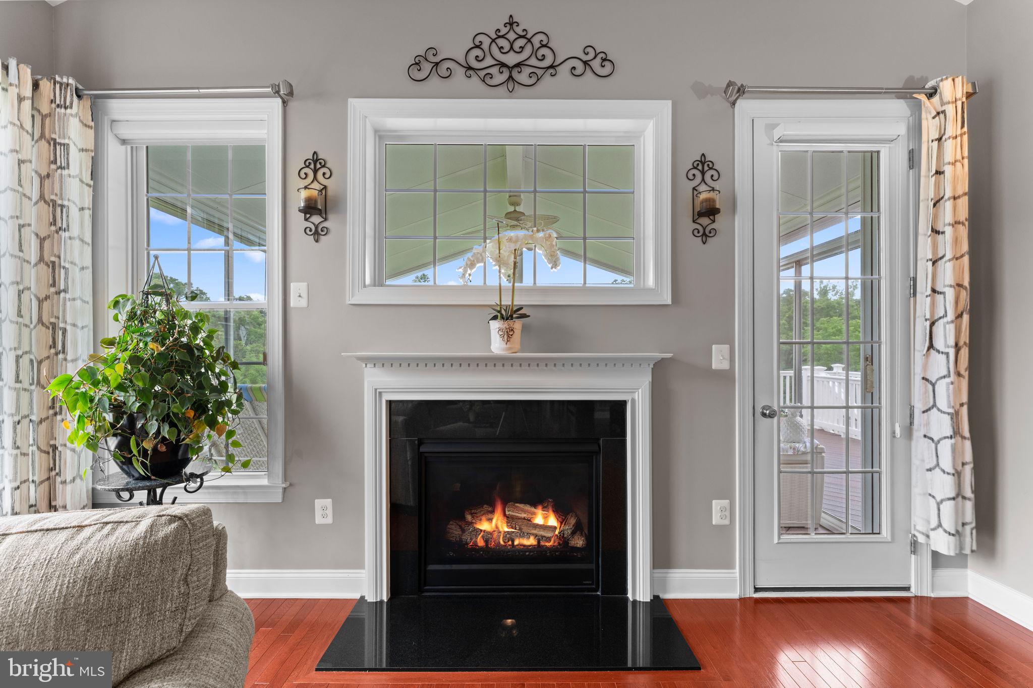LOUDOUN VALLEY CARRIAGES - Residential