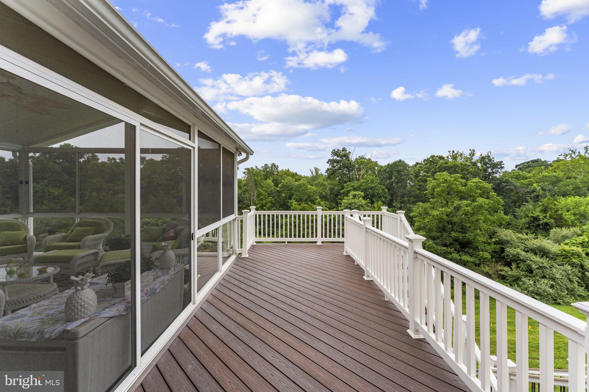 LOUDOUN VALLEY CARRIAGES - Residential