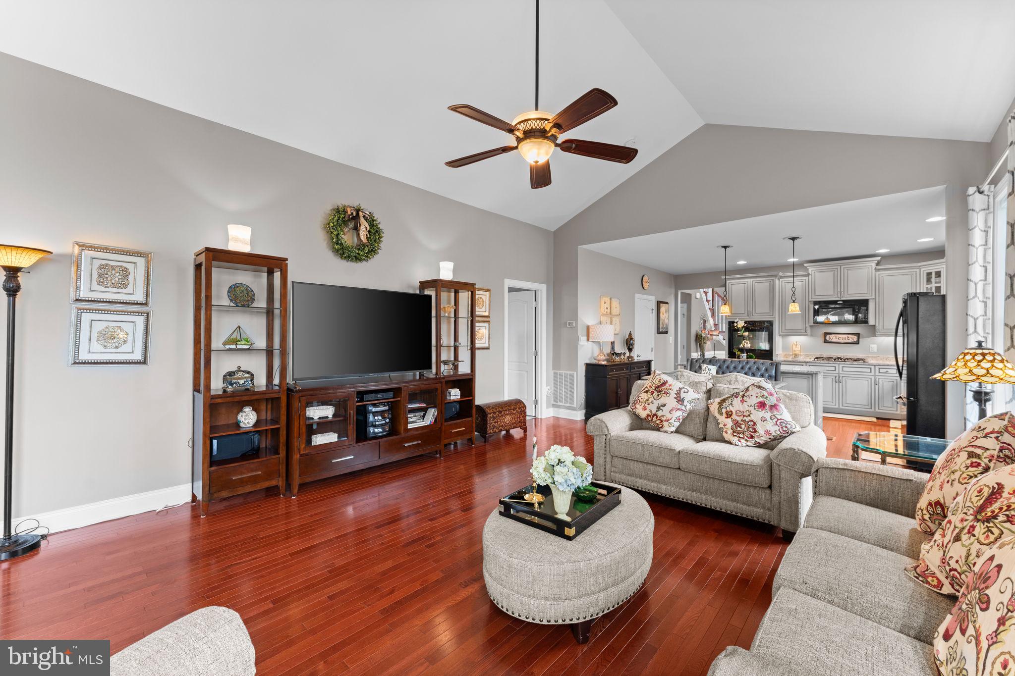 LOUDOUN VALLEY CARRIAGES - Residential
