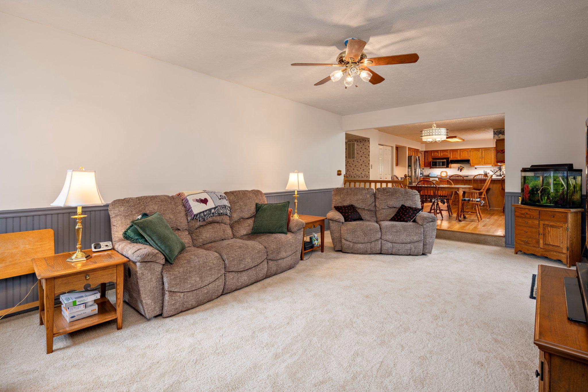 FOREST LAKES - Residential