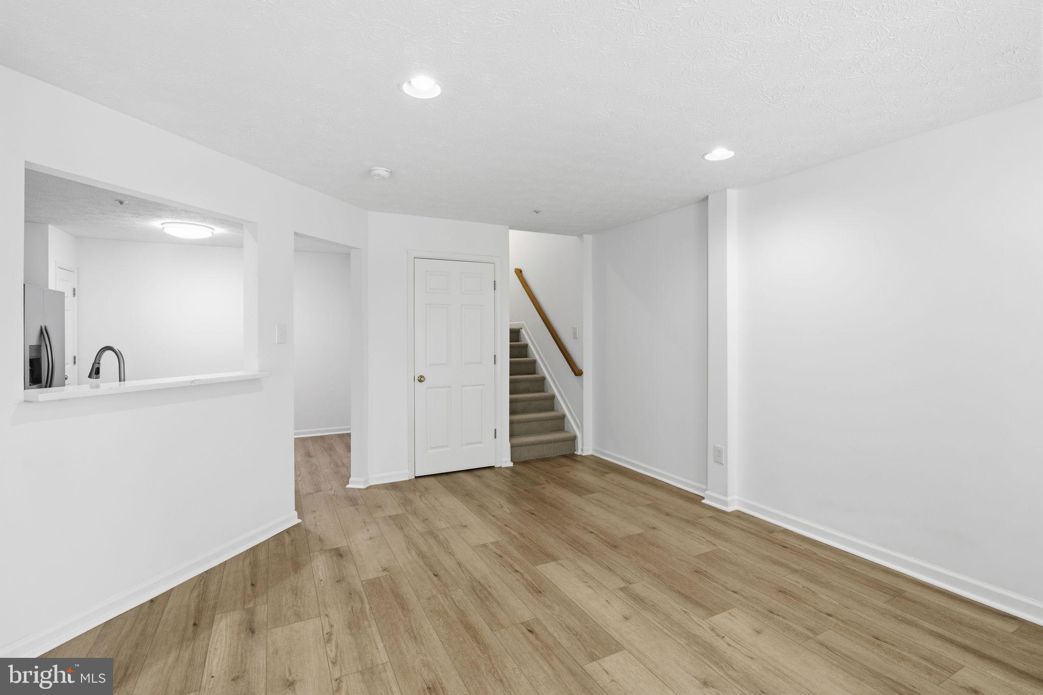 THE VILLAGE SOUTHFIELD - Residential