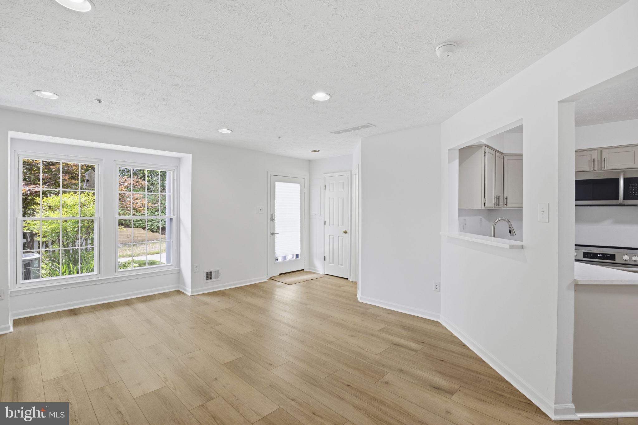 THE VILLAGE SOUTHFIELD - Residential