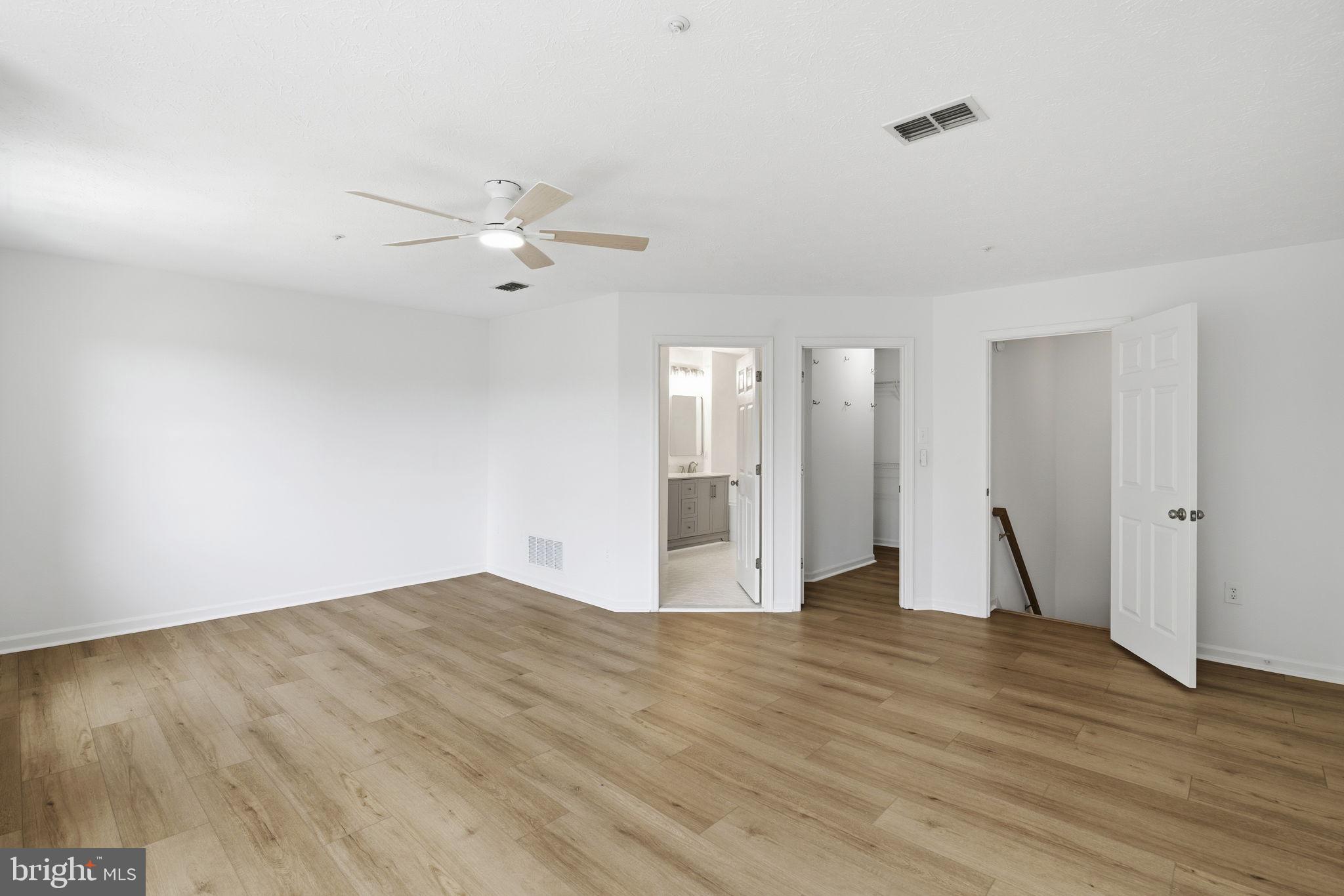 THE VILLAGE SOUTHFIELD - Residential
