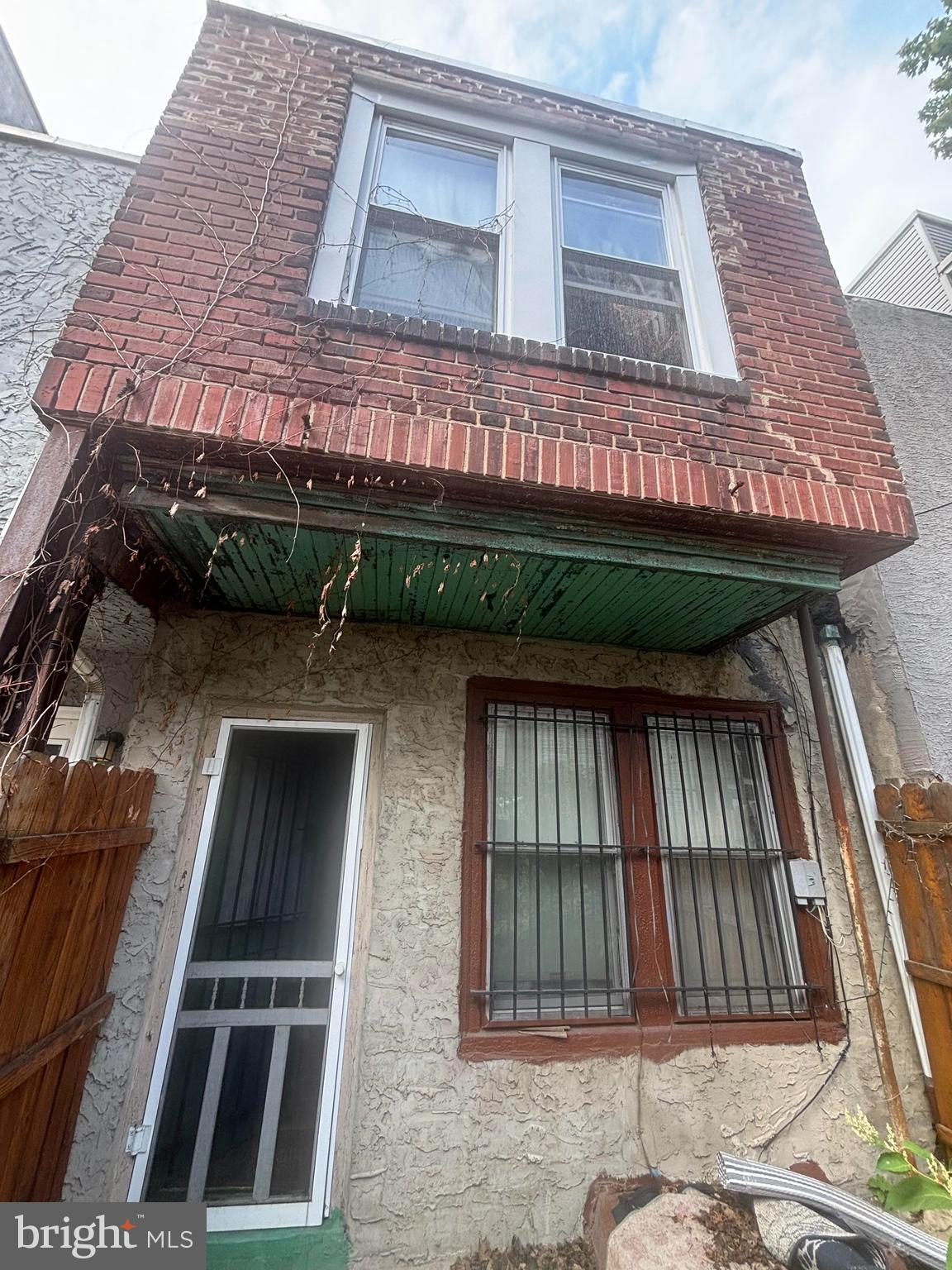 POINT BREEZE - Residential