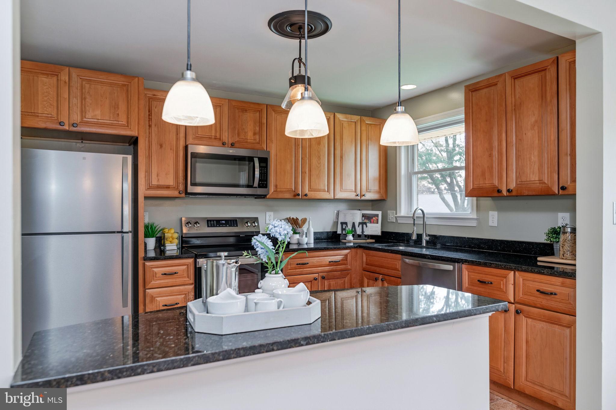 NORTH SPRINGFIELD - Residential