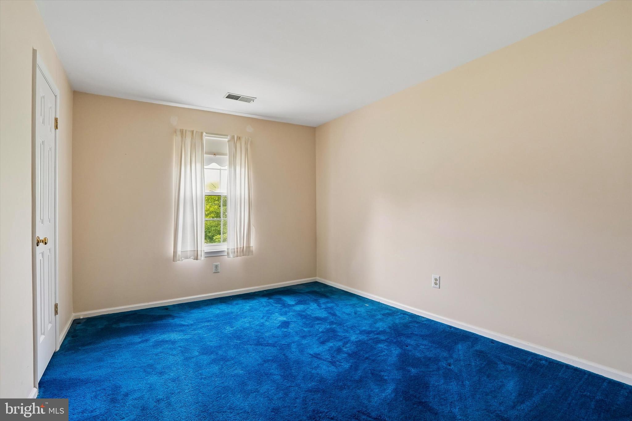 HAMPTON GREENS - Residential