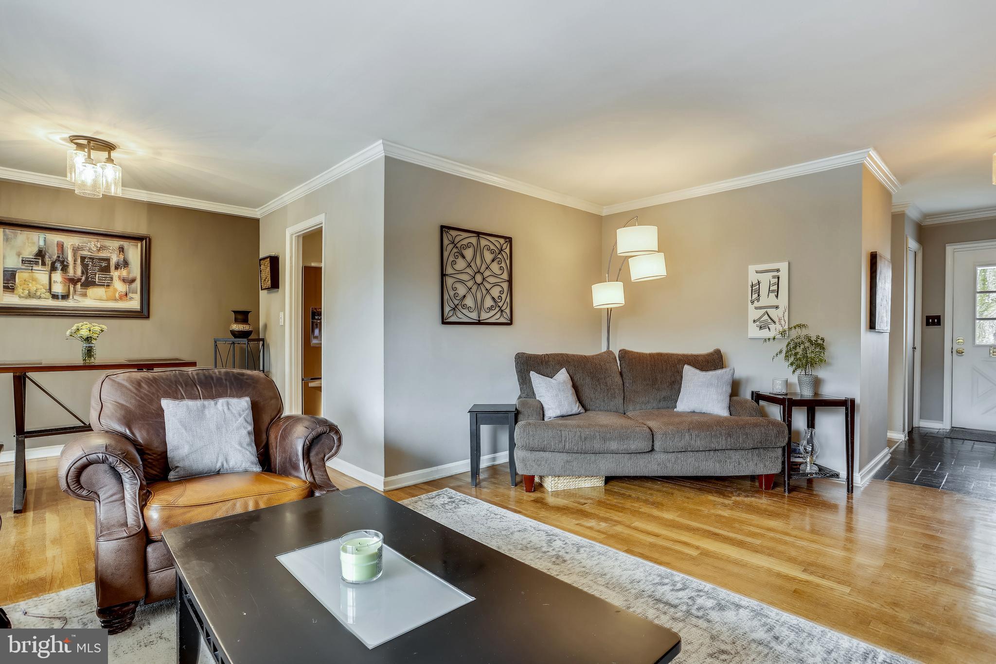 DIAMOND COURTS - Residential