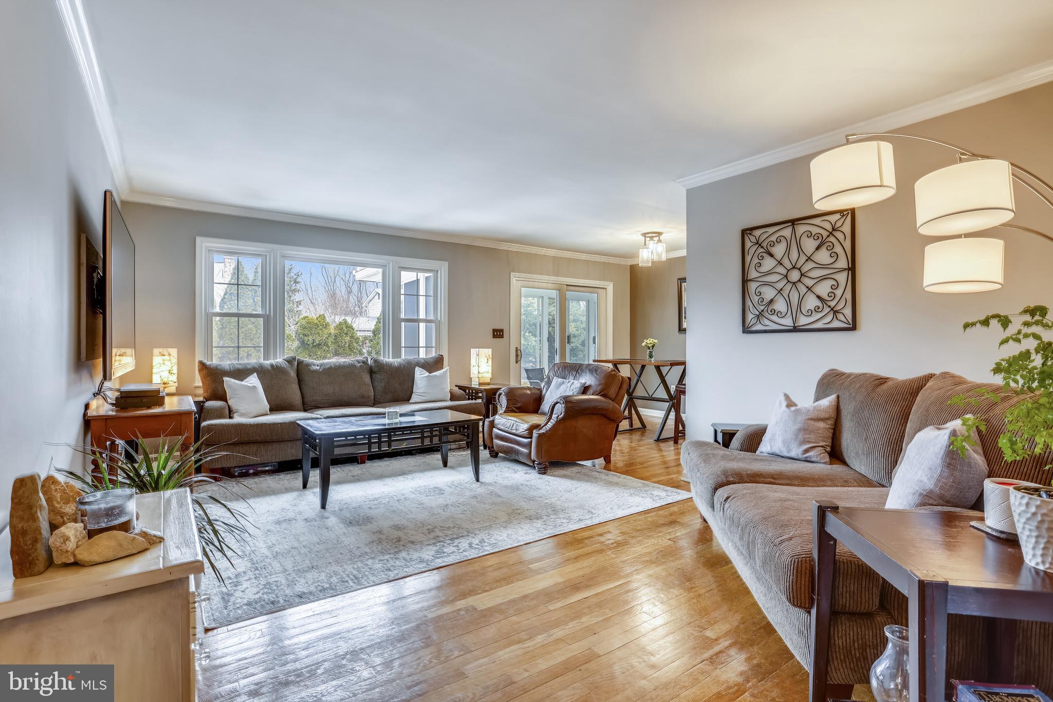 DIAMOND COURTS - Residential
