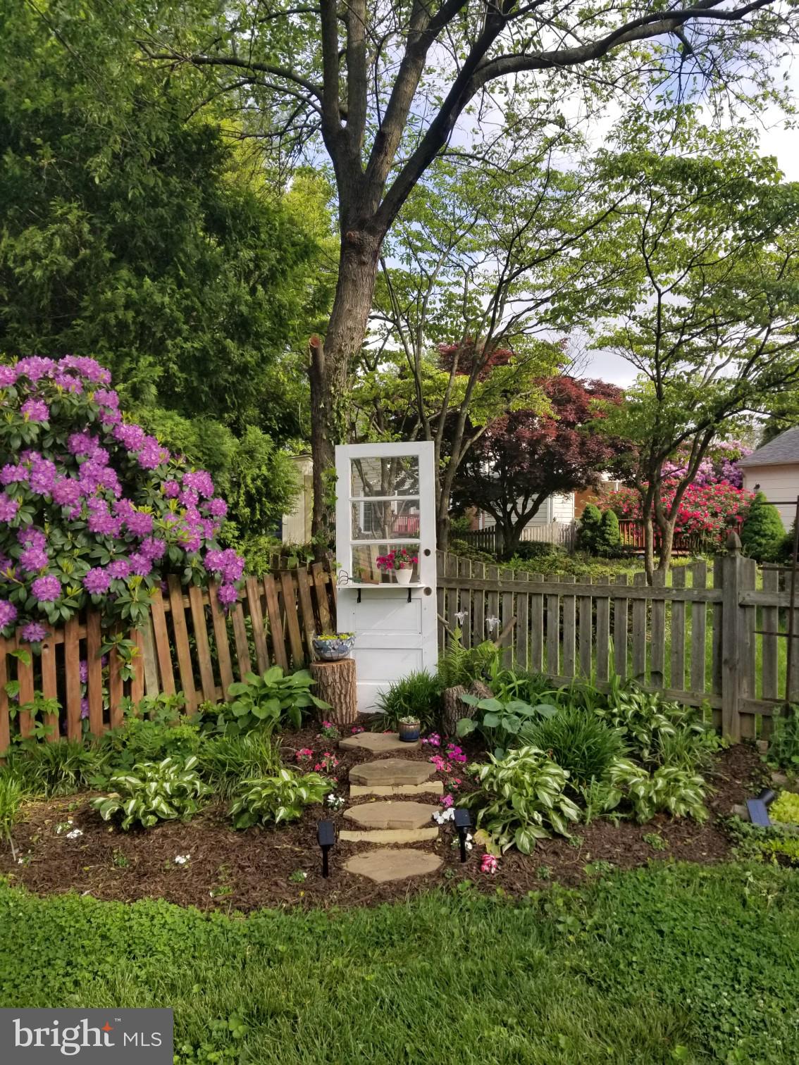 DIAMOND COURTS - Residential