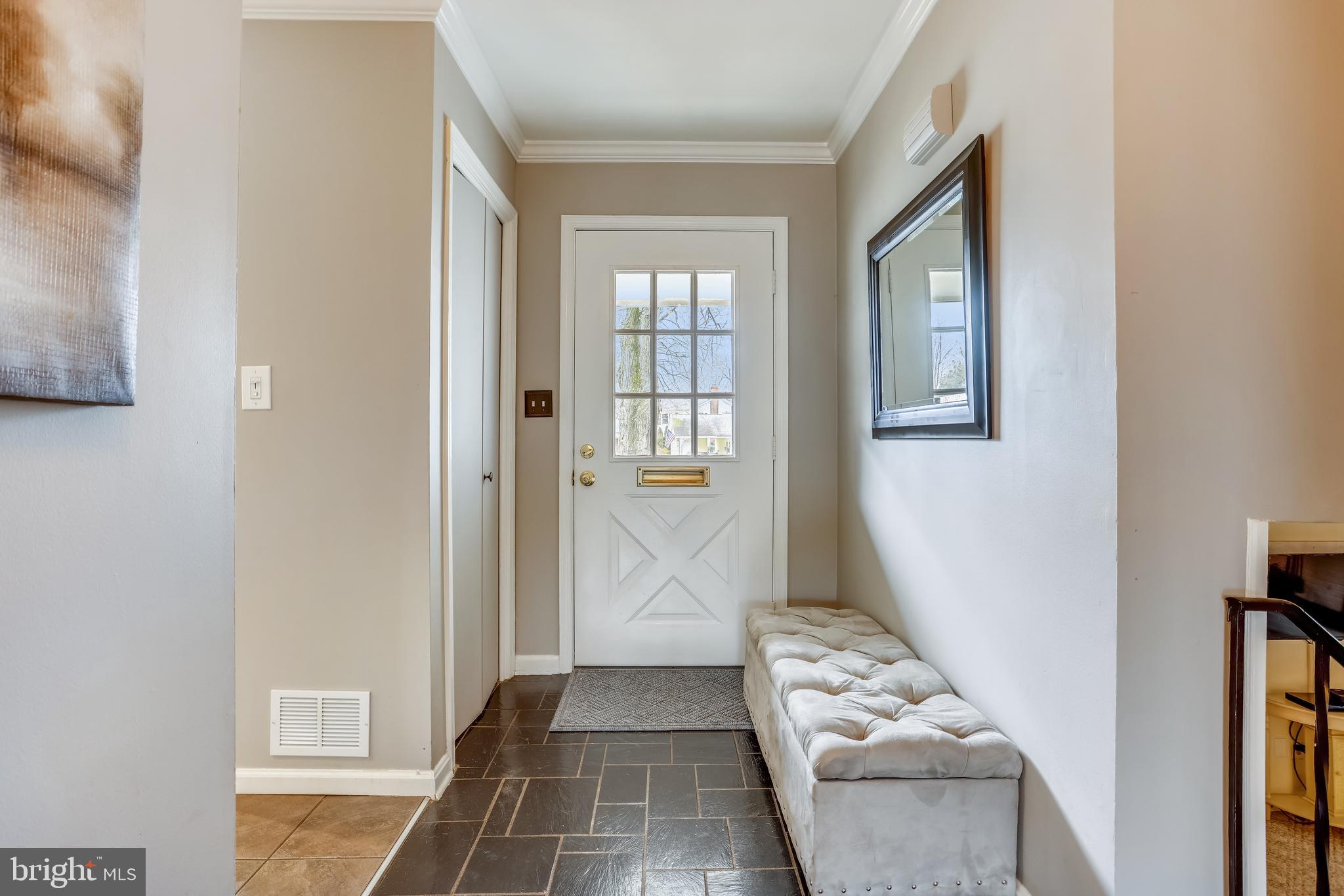 DIAMOND COURTS - Residential