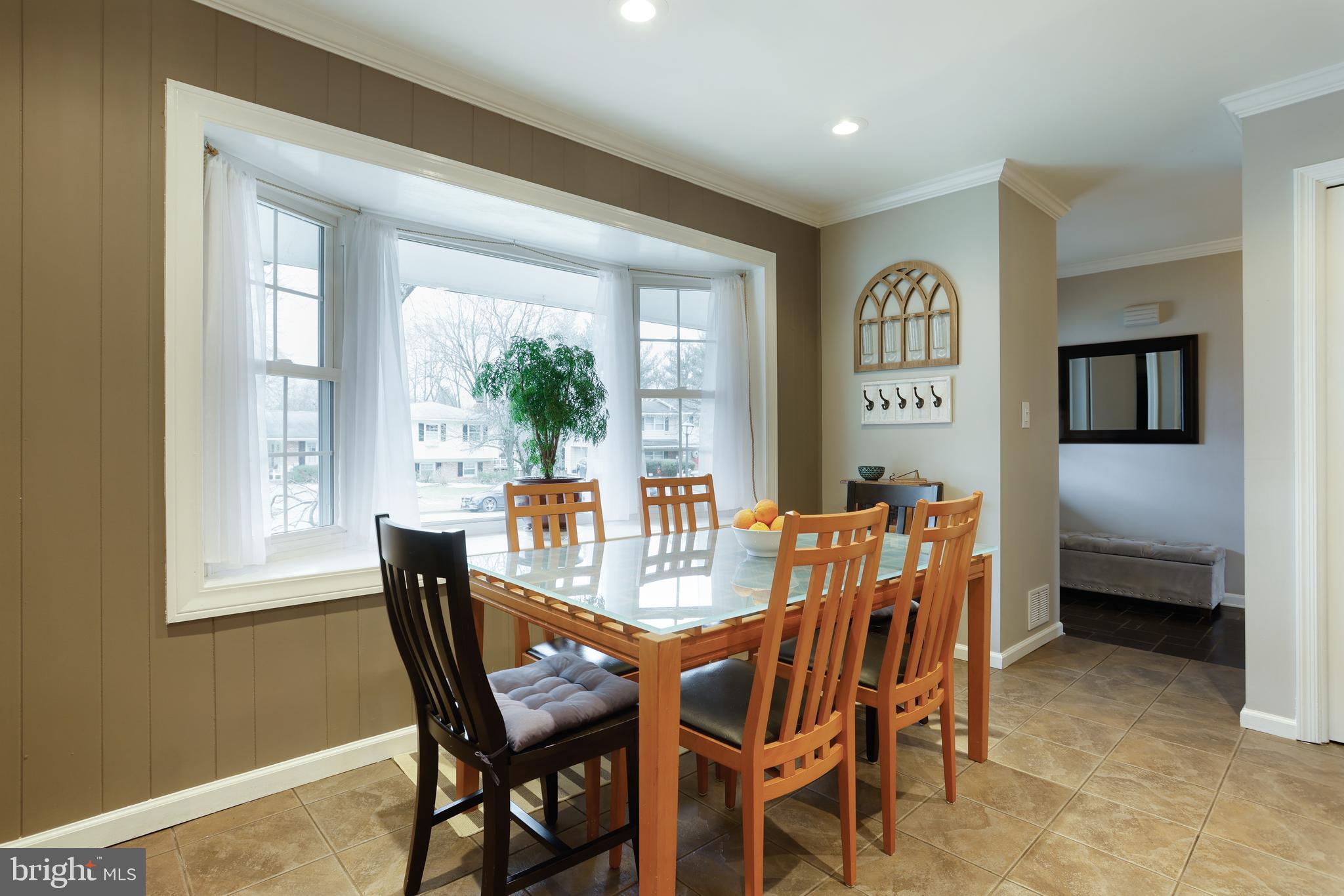 DIAMOND COURTS - Residential