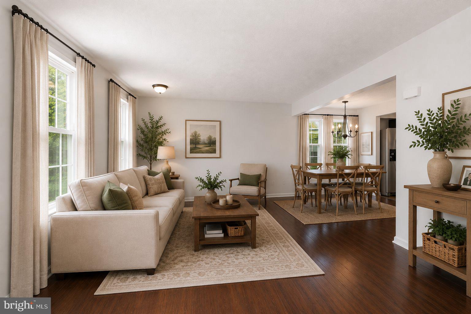 CONSTANT FRIENDSHIP - Residential