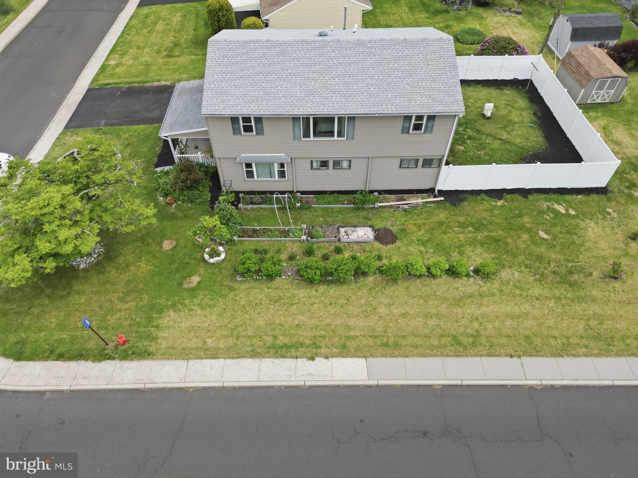 FAIRLESS HILLS - Residential