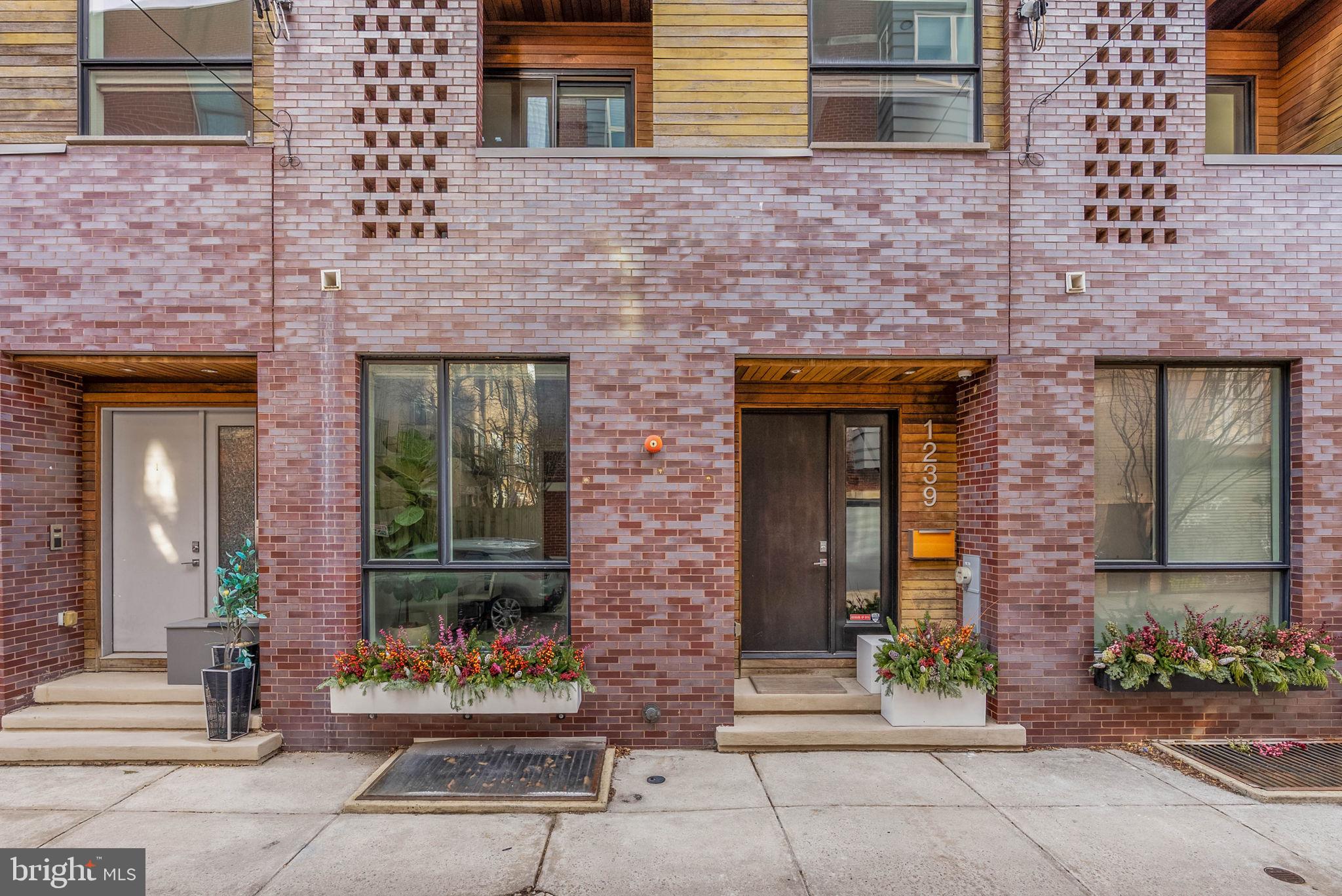 BELLA VISTA - Residential