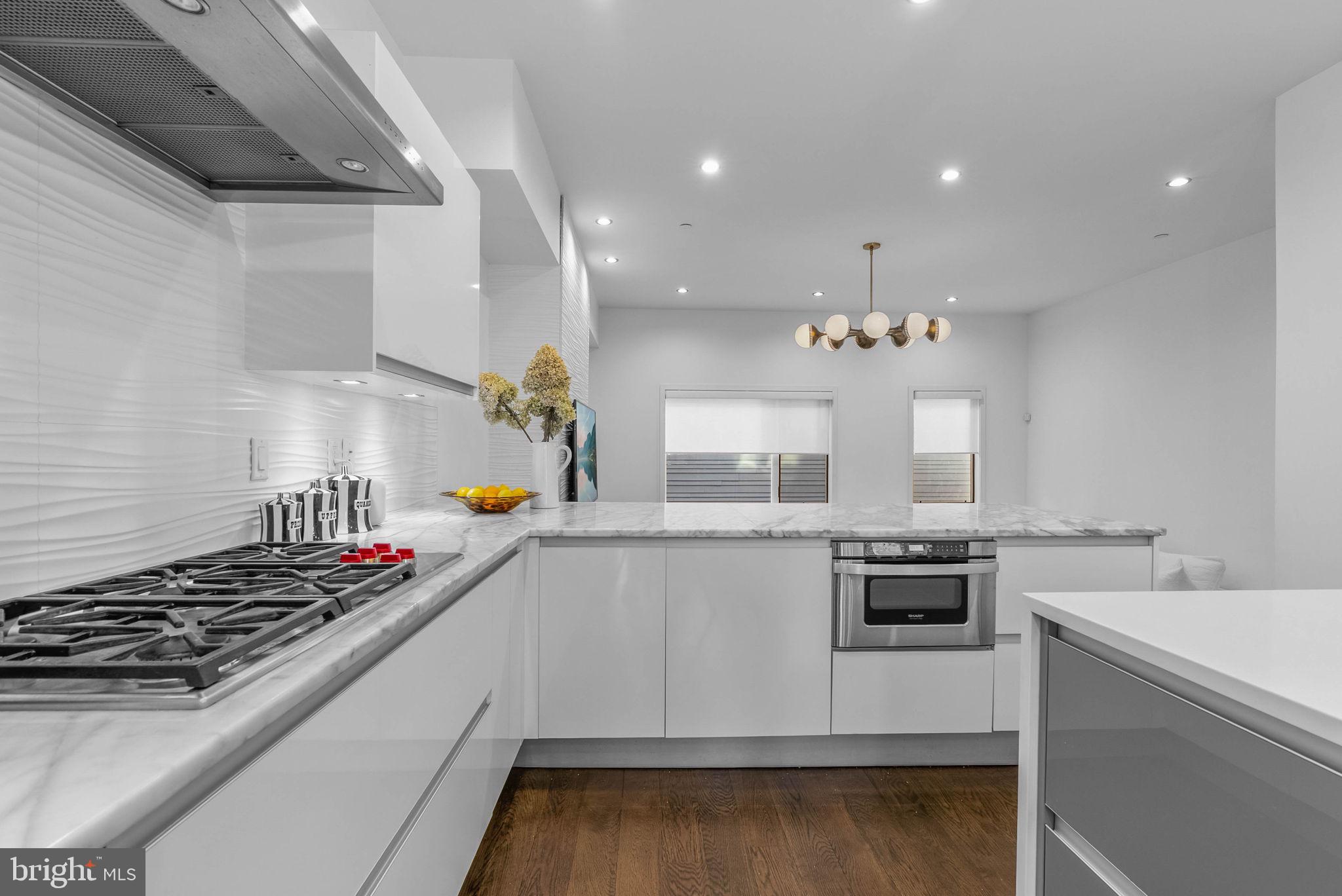 BELLA VISTA - Residential