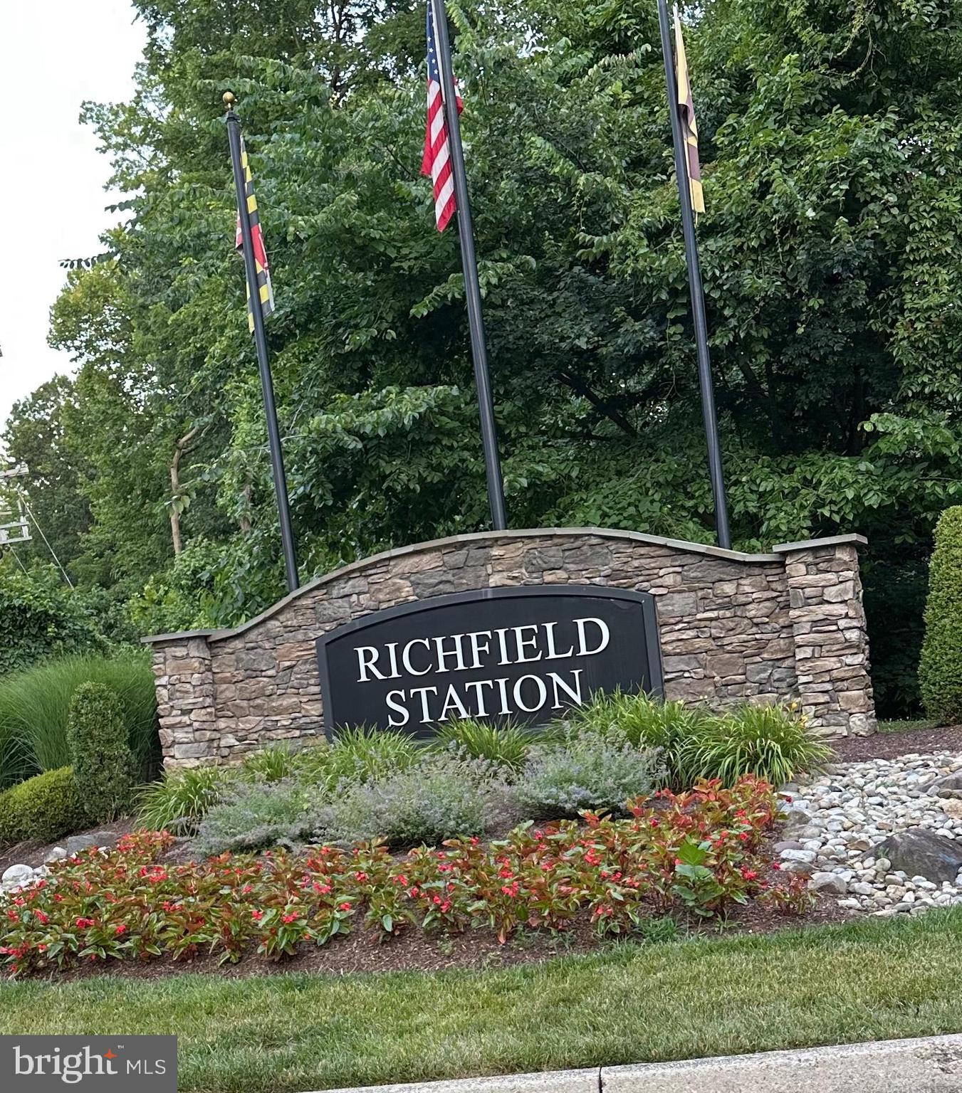 RICHFIELD STATION VILLAGE - Residential