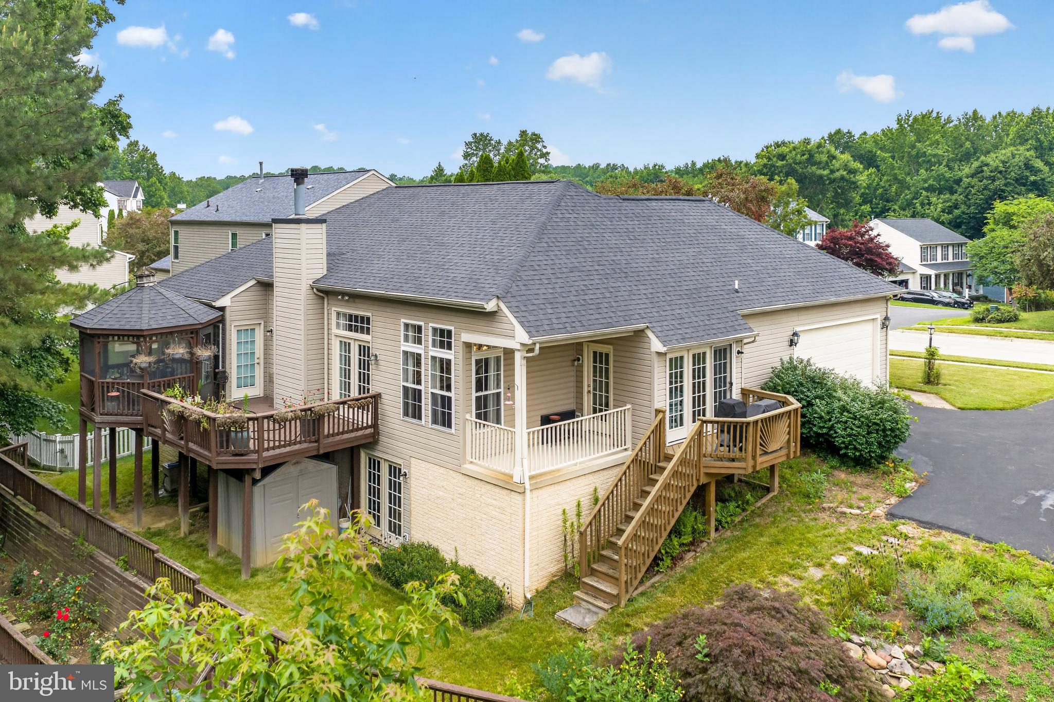 RICHFIELD STATION VILLAGE - Residential