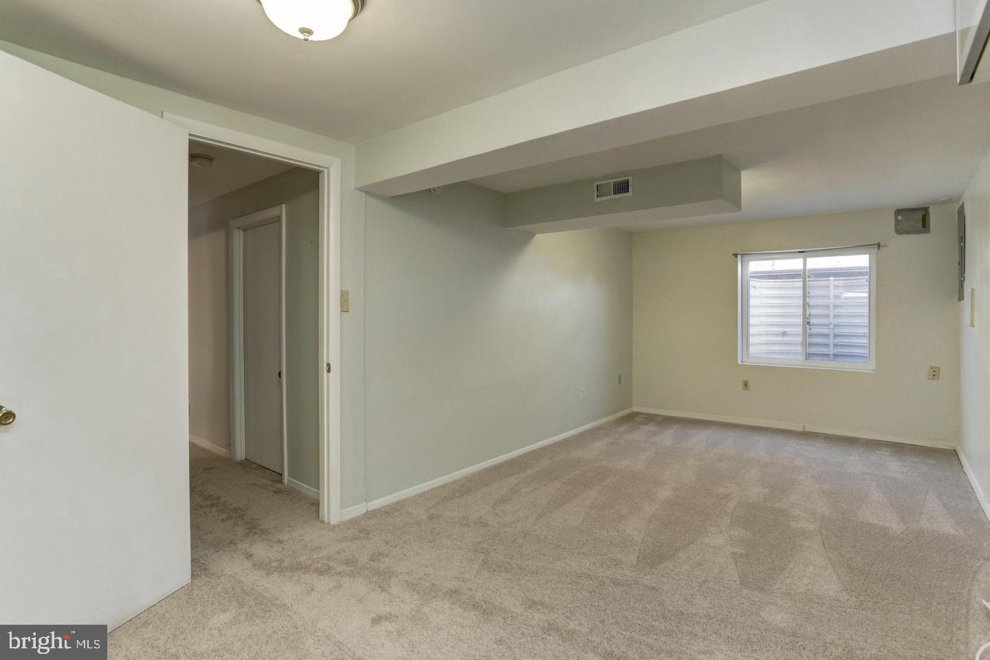 BERWYN HEIGHTS - Residential