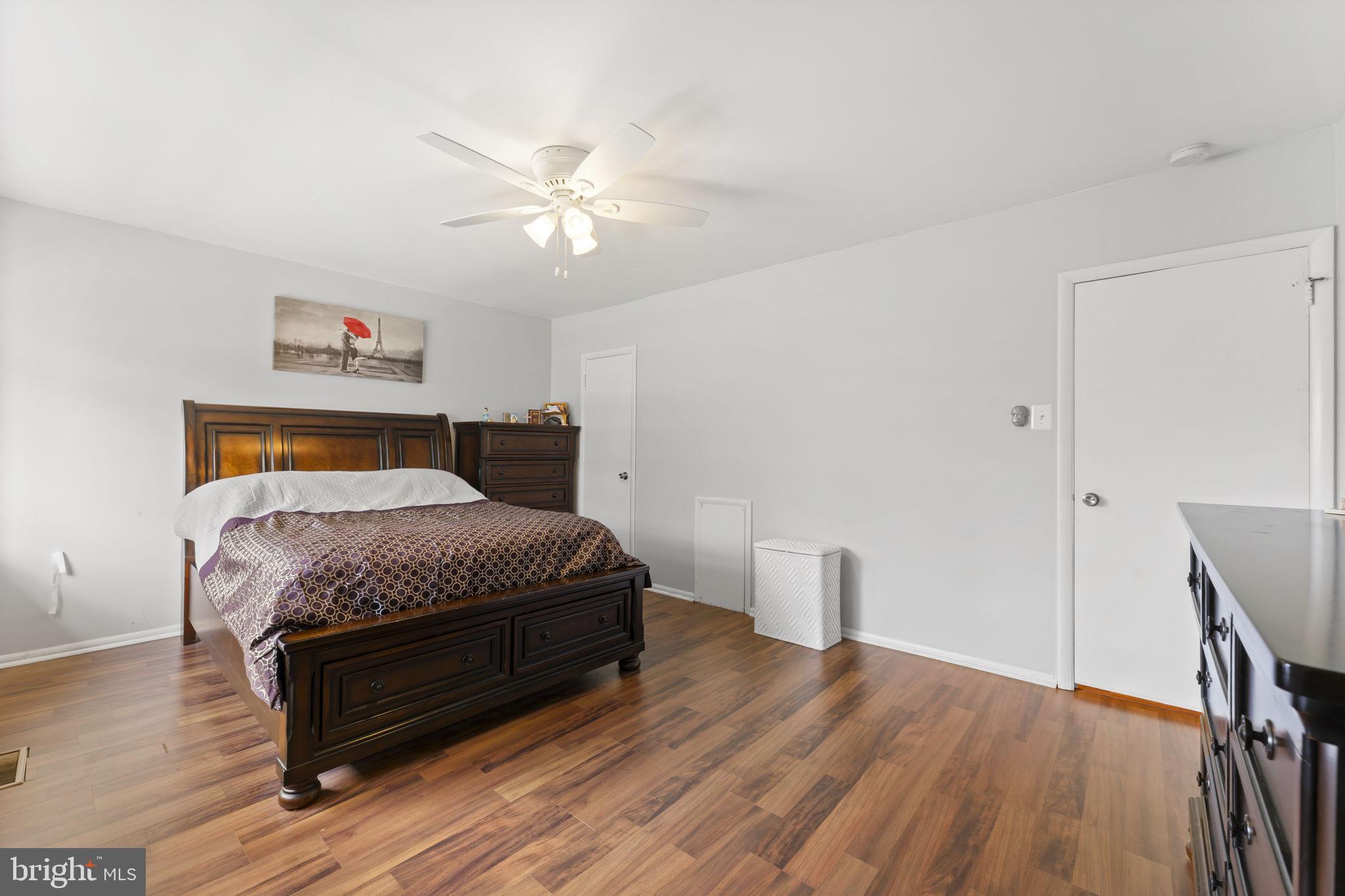 HAVERFORD VIL - Residential