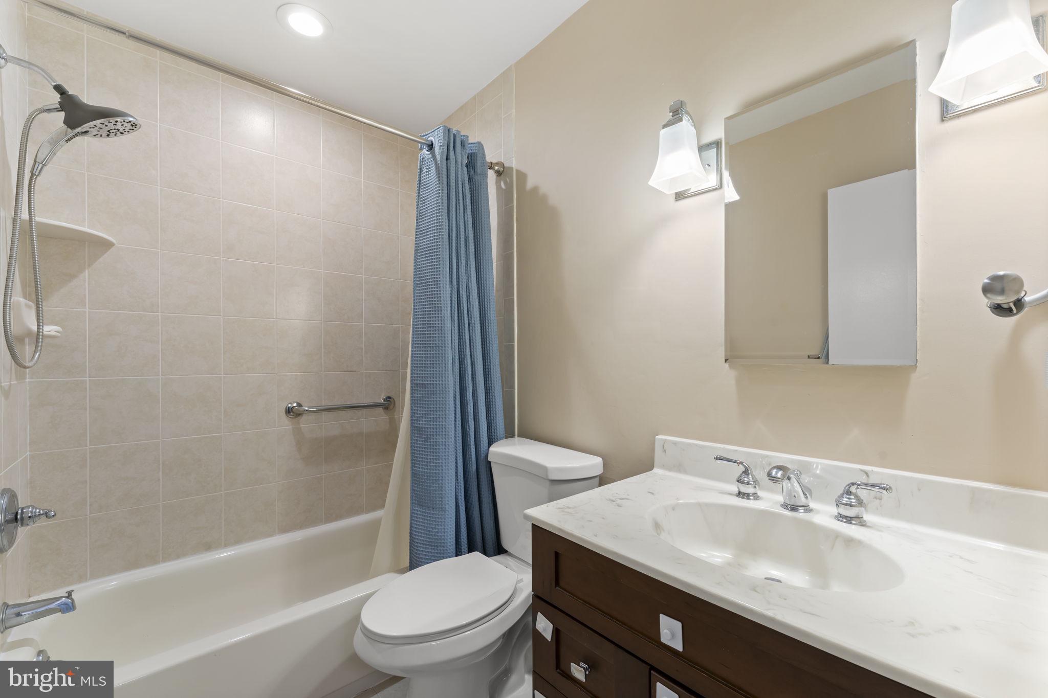HAVERFORD VIL - Residential
