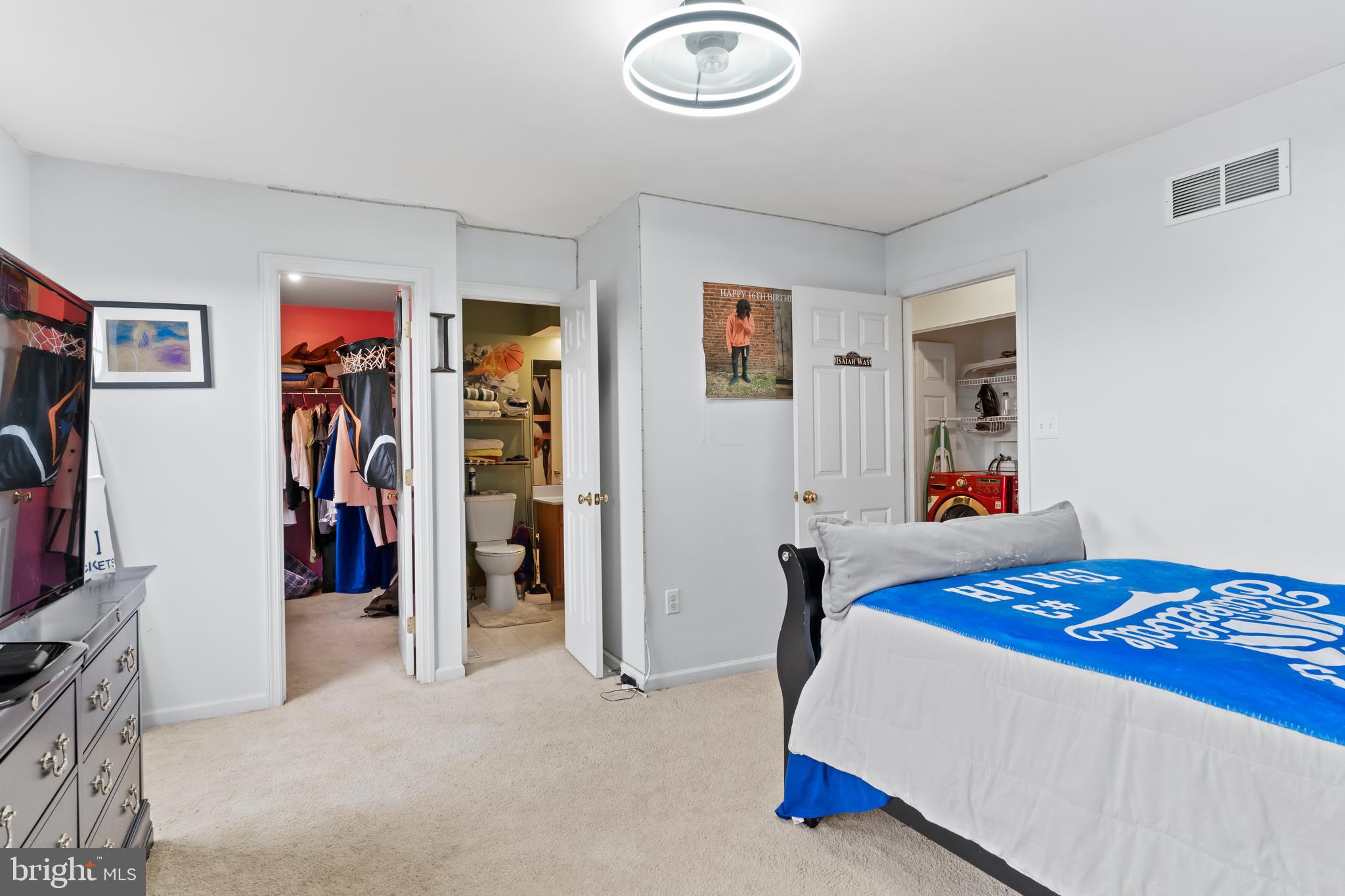 CHESTERBROOK - Residential