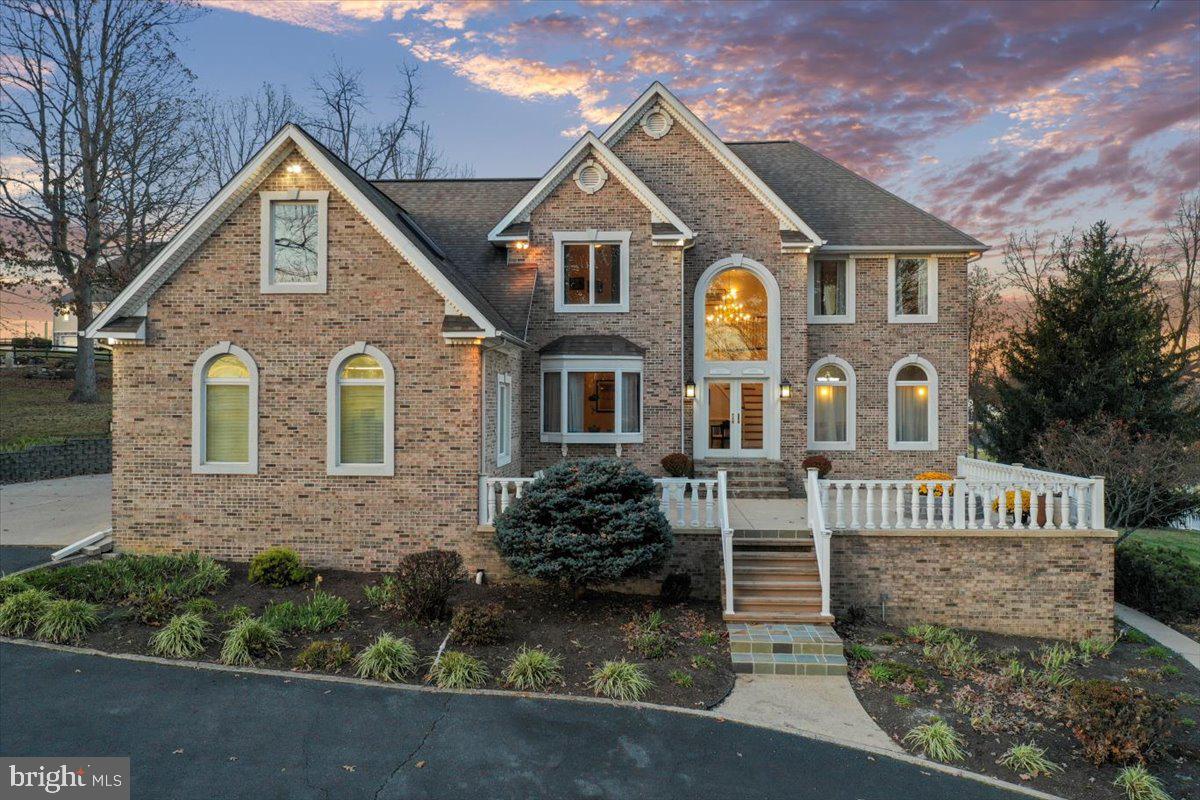 LURAY - Commercial Sale