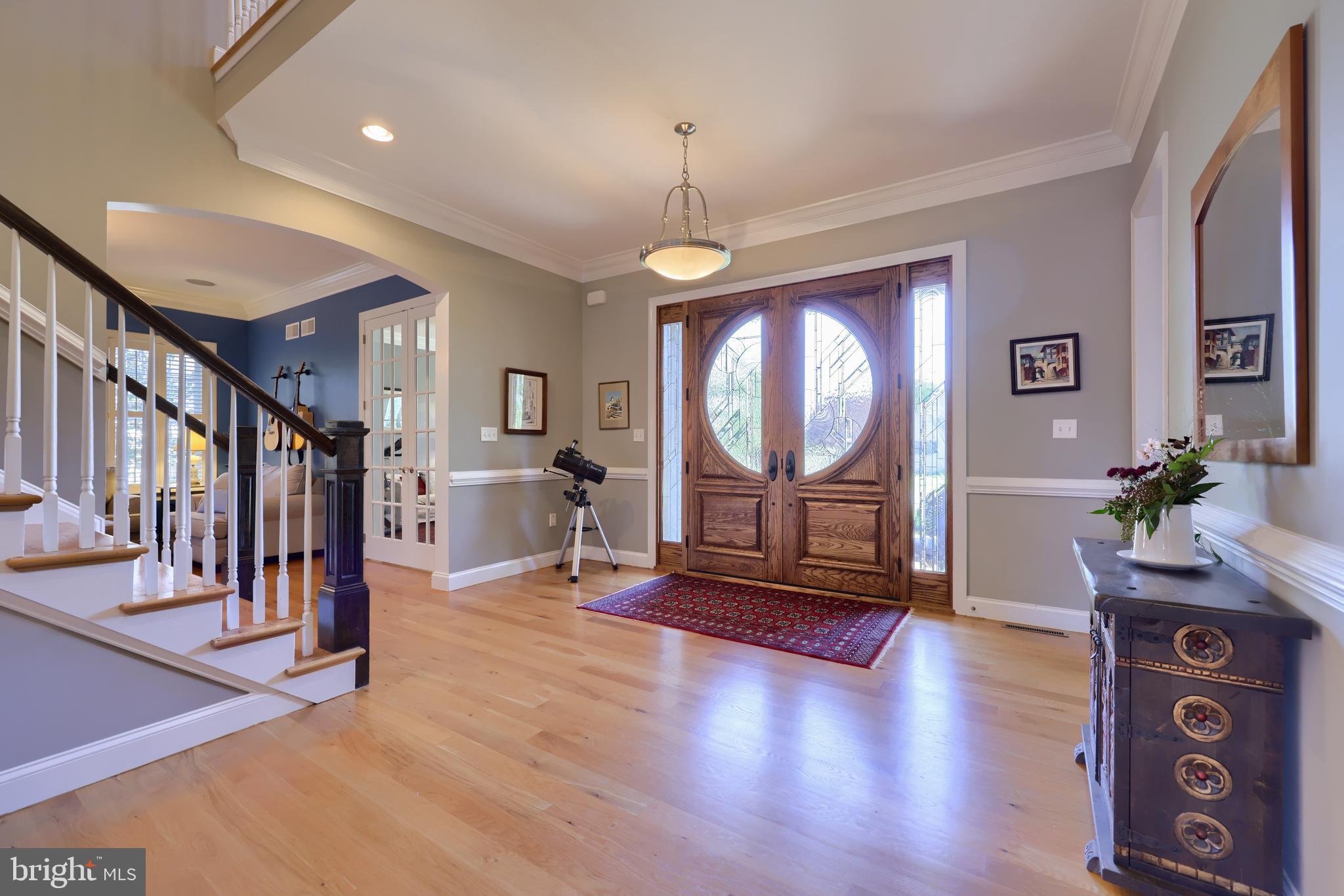 WELLESLEY MANOR - Residential