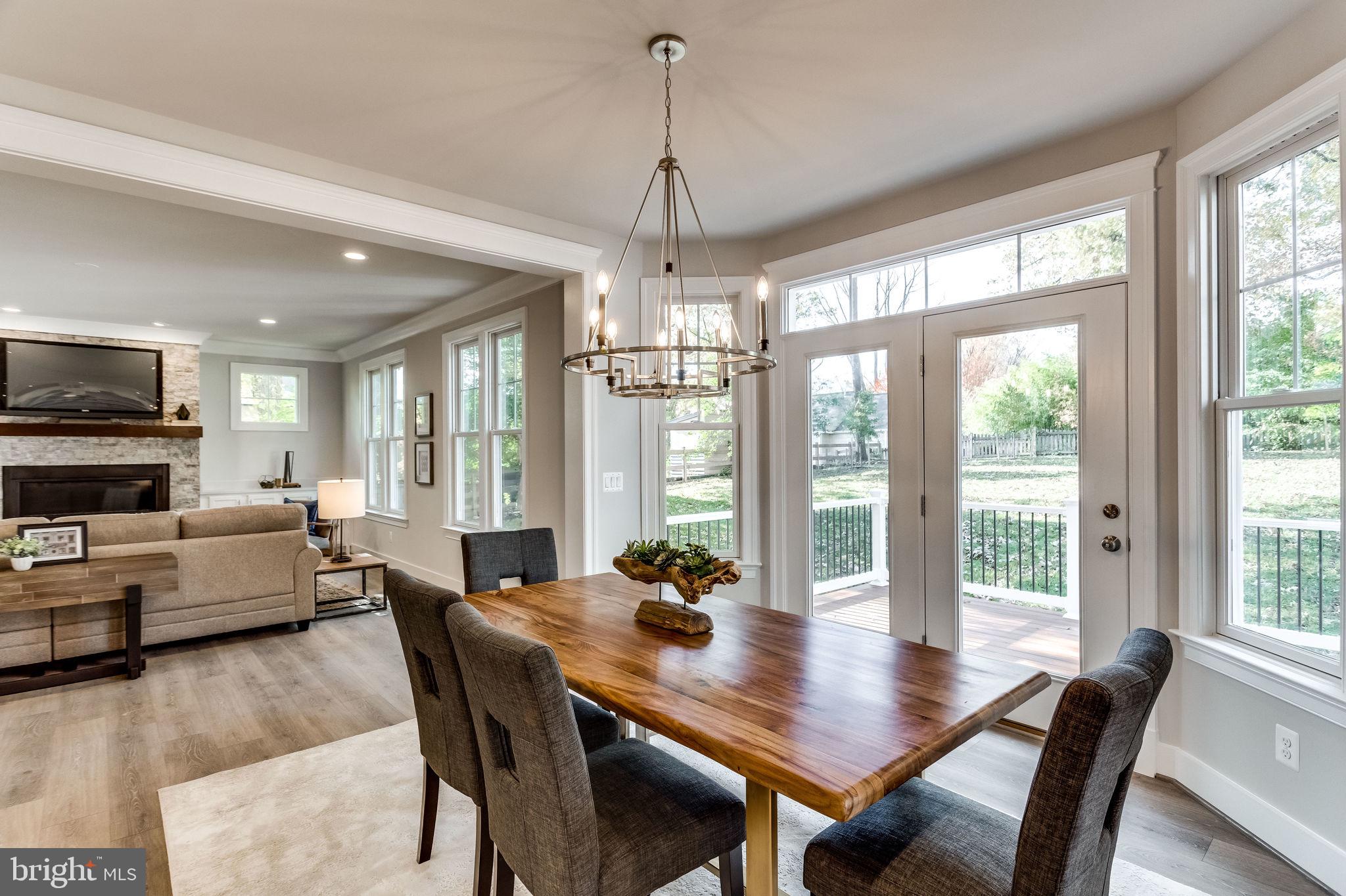 VIENNA WOODS - Residential