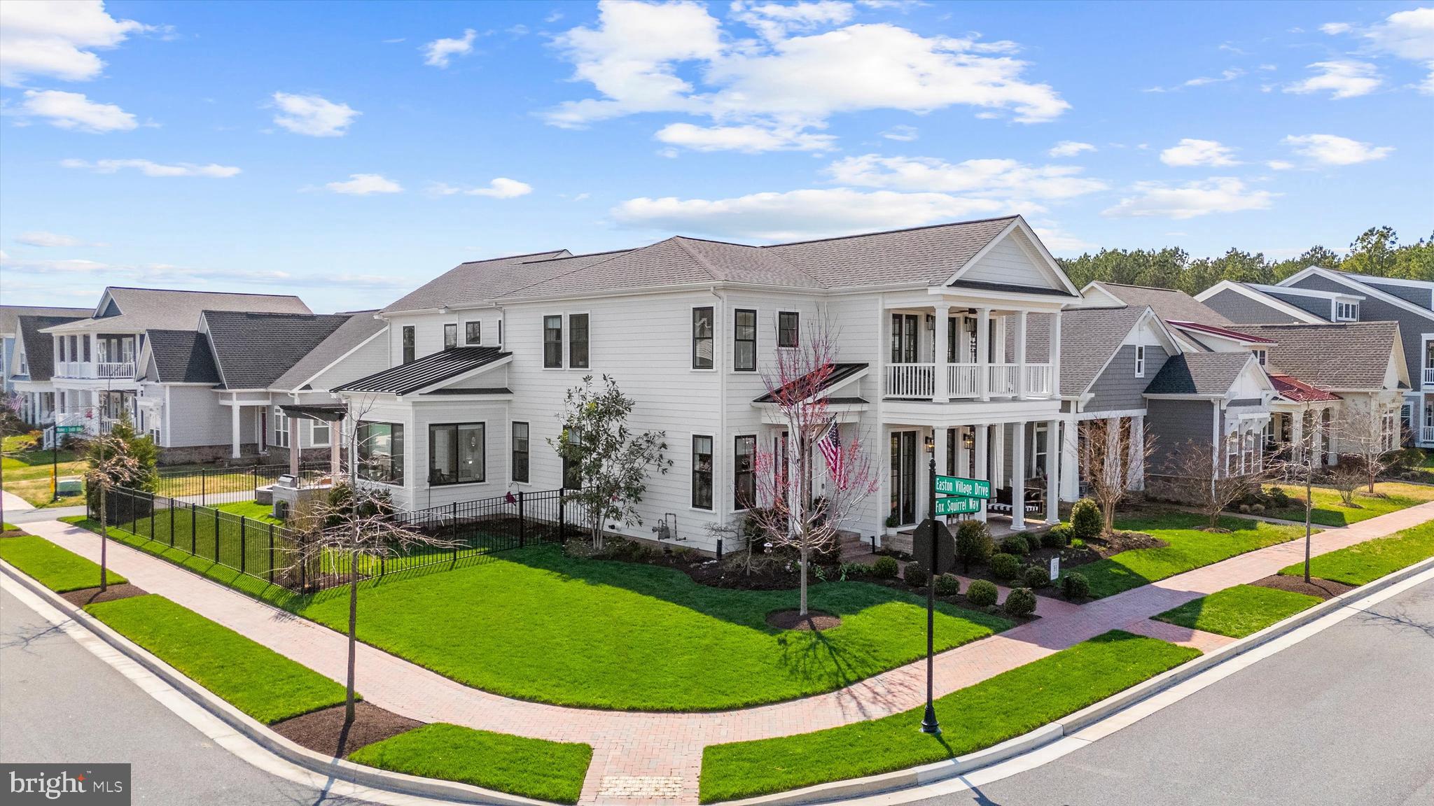 EASTON VILLAGE - Residential