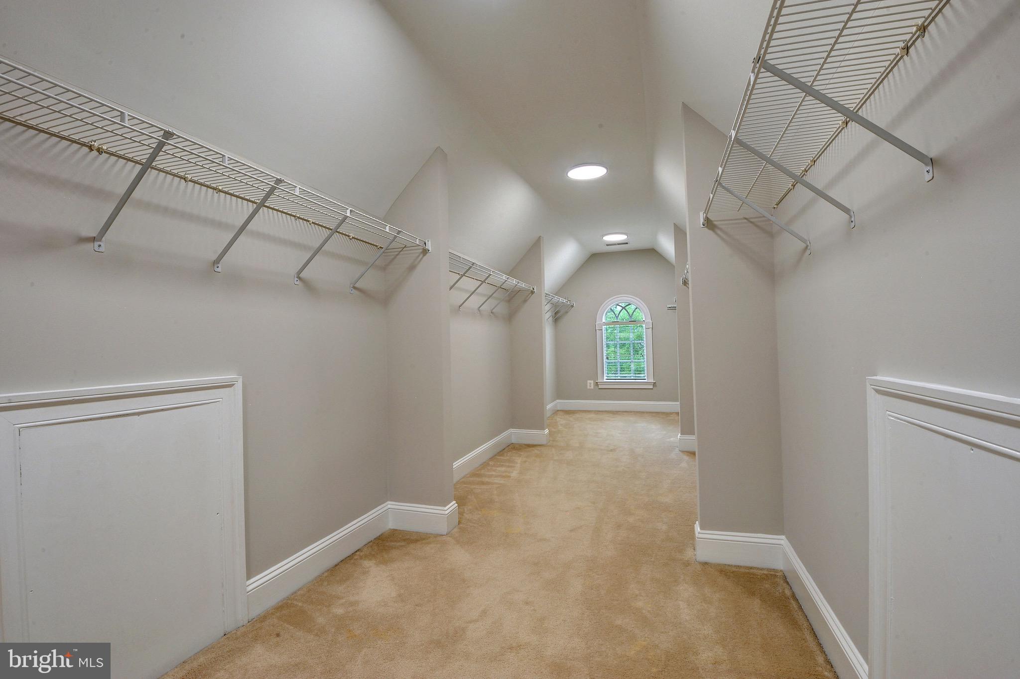 BELLMEADE - Residential